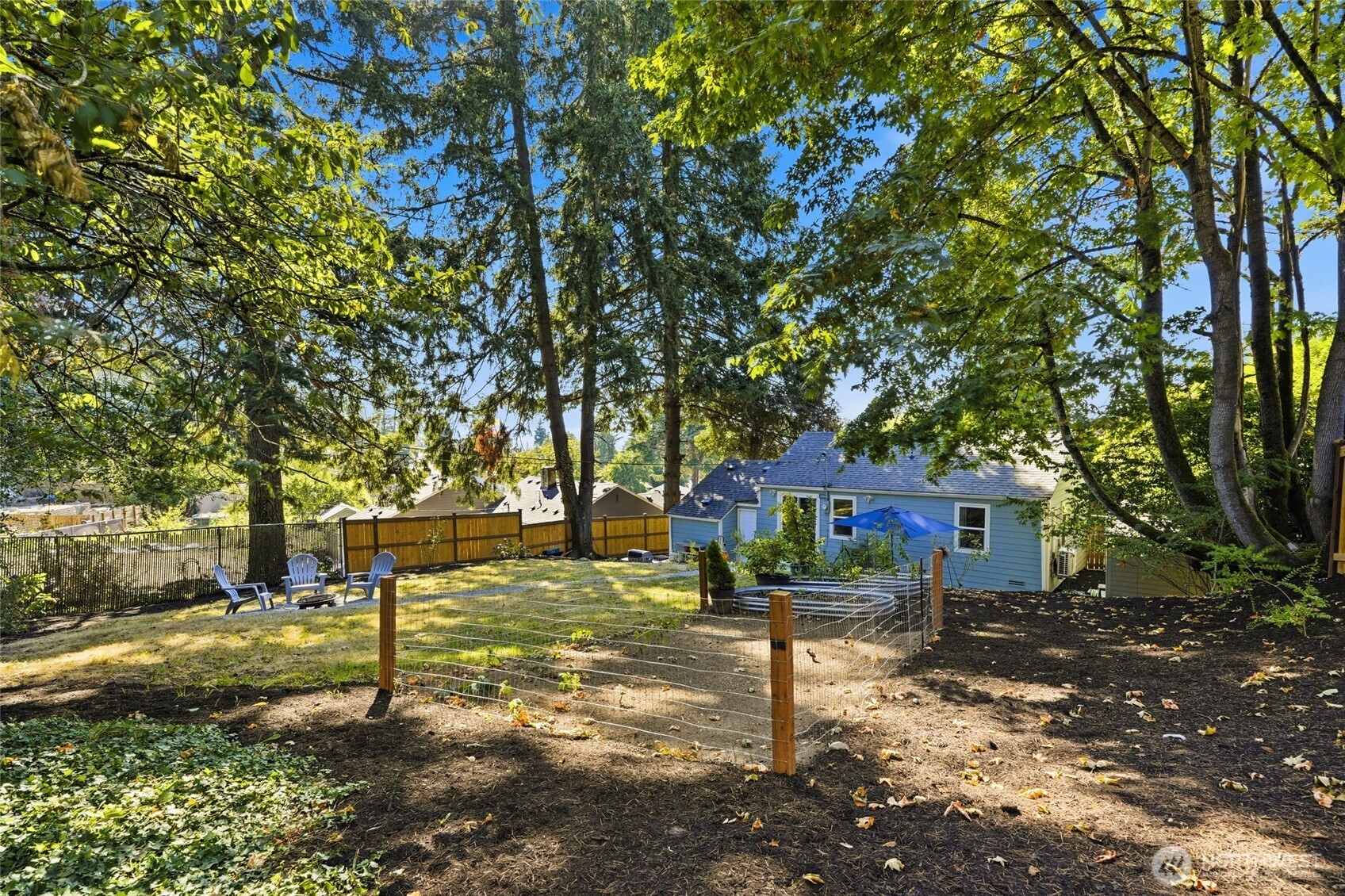 512 Bronson Place Property Photo 24