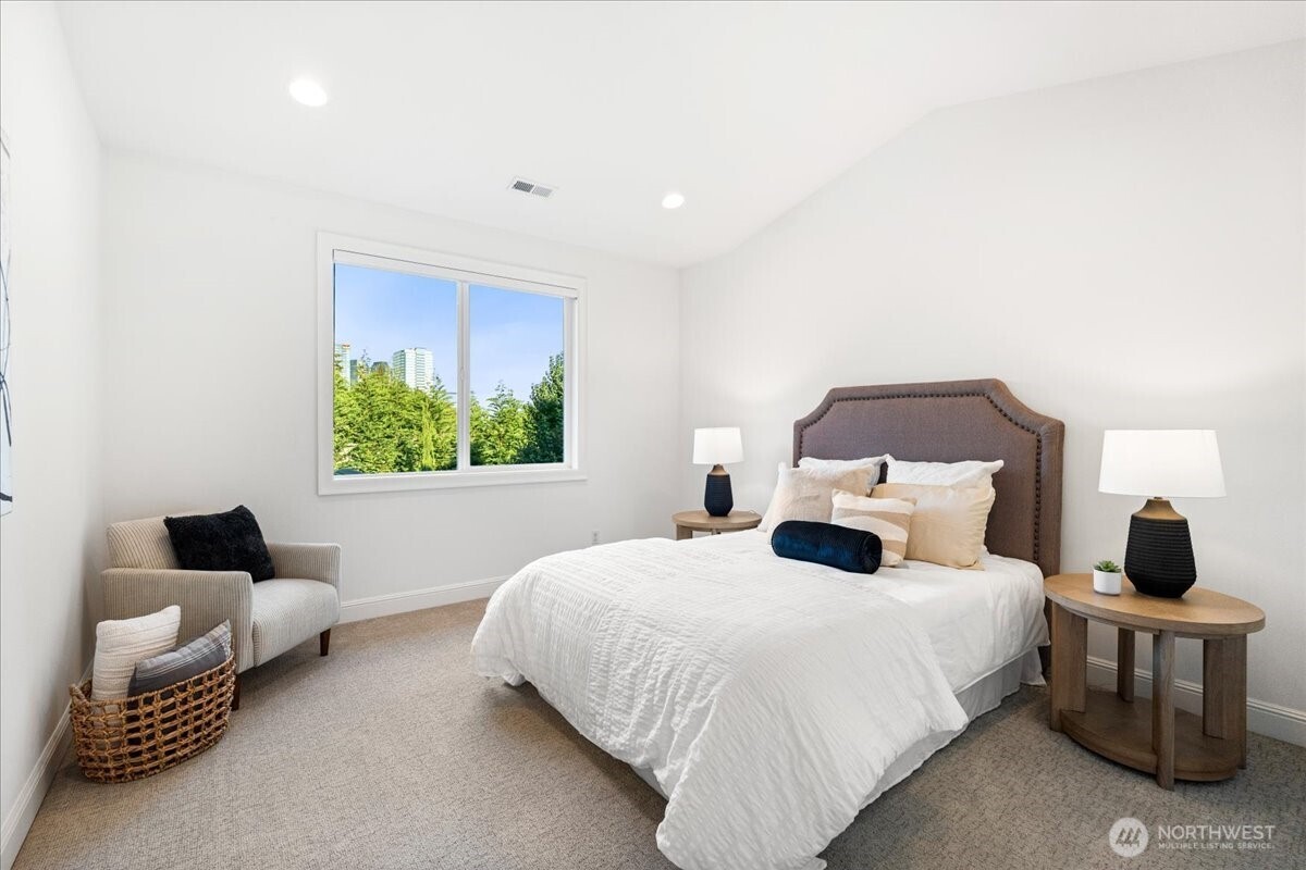 532 96th Avenue Property Photo 26