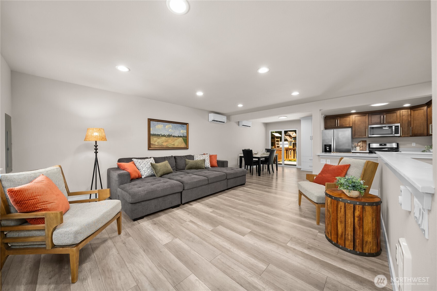 14310 176th Avenue Property Photo 3