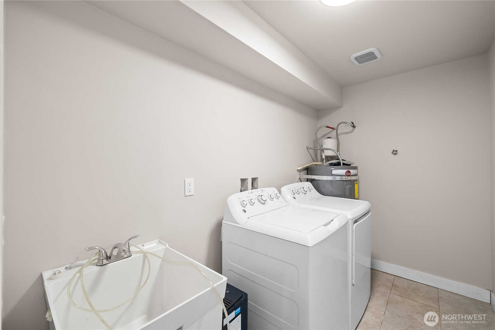 14310 176th Avenue Property Photo 29