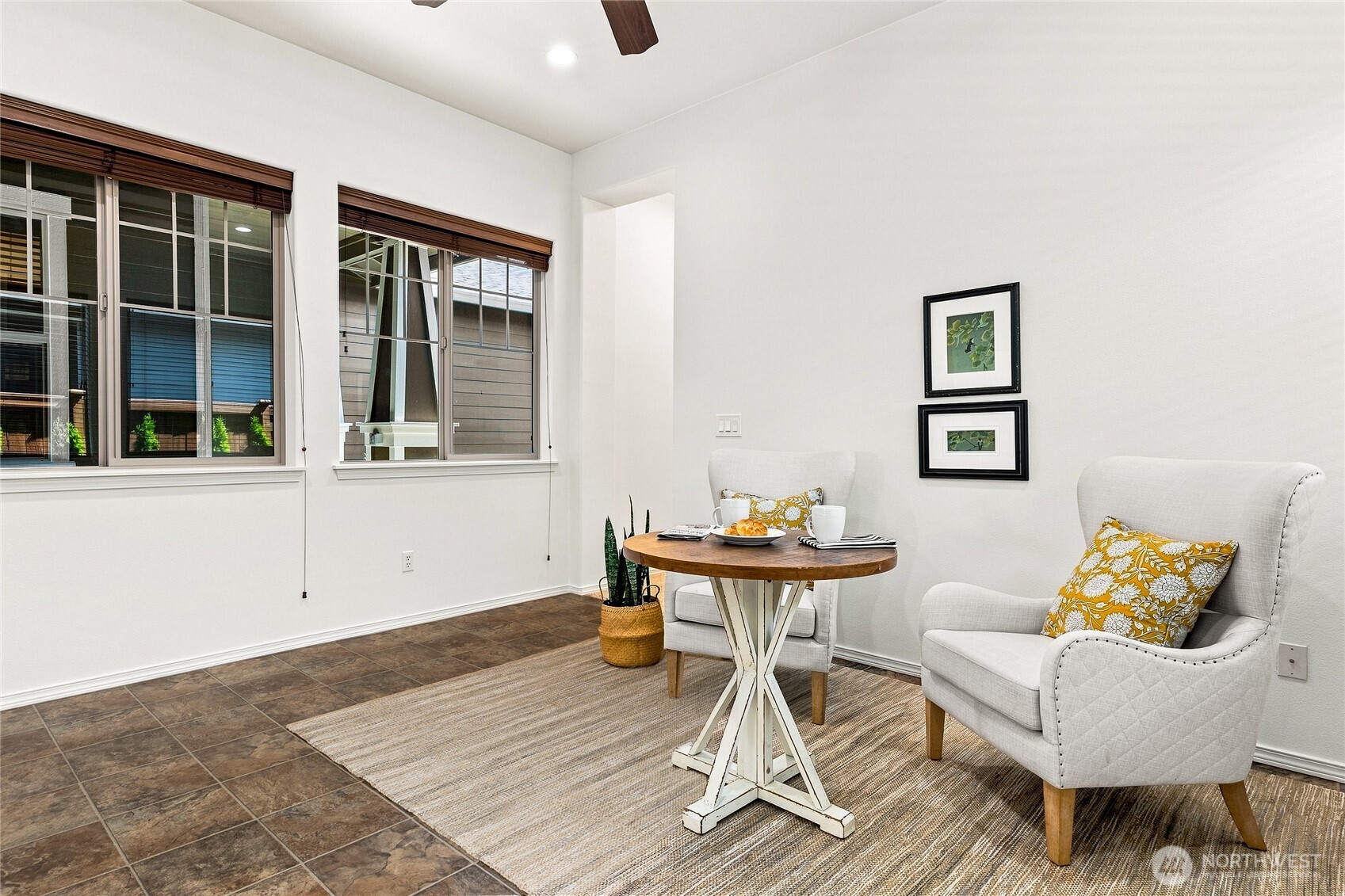 8633 Bainbridge Loop Property Photo 14