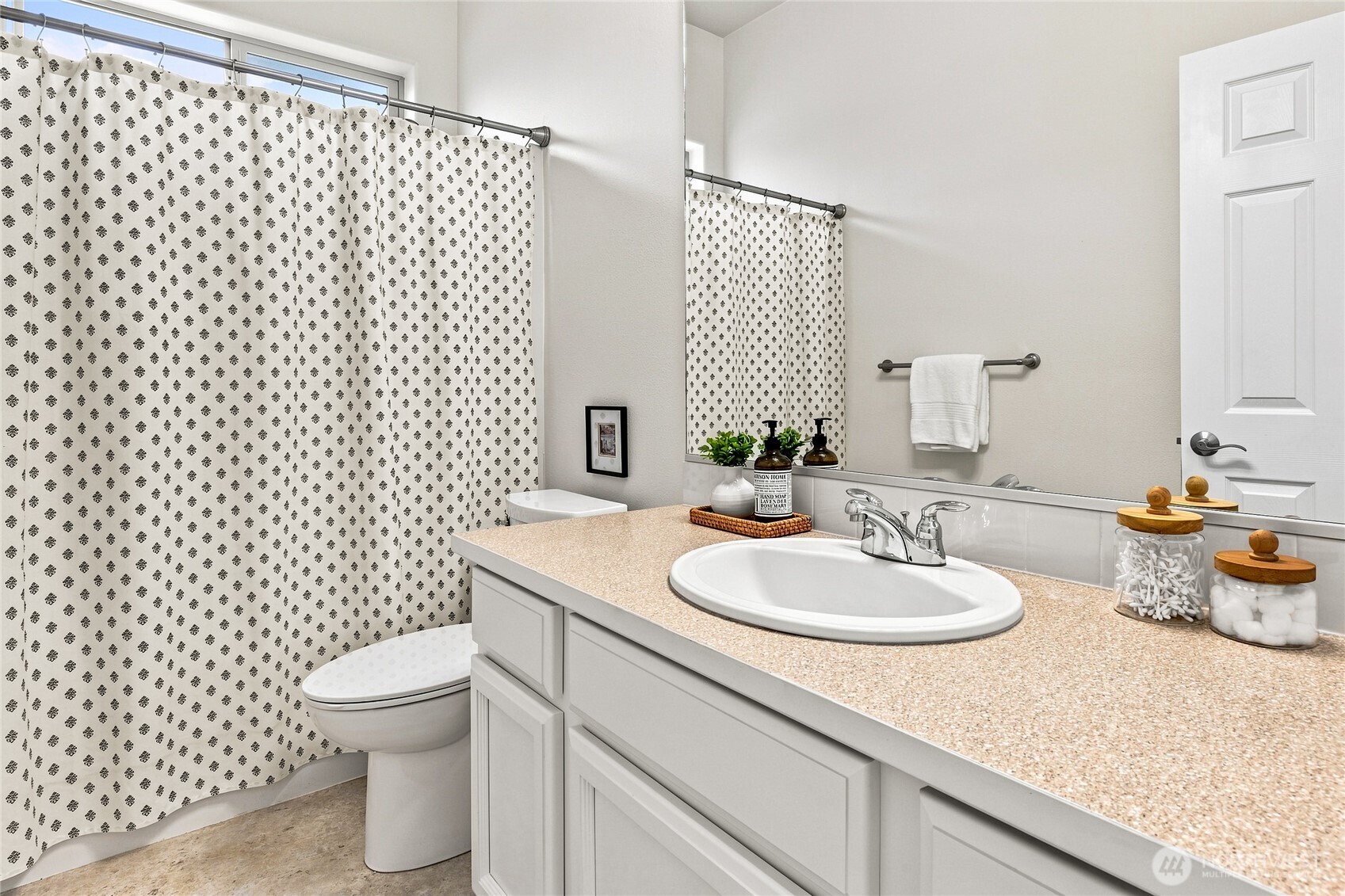 8633 Bainbridge Loop Property Photo 23