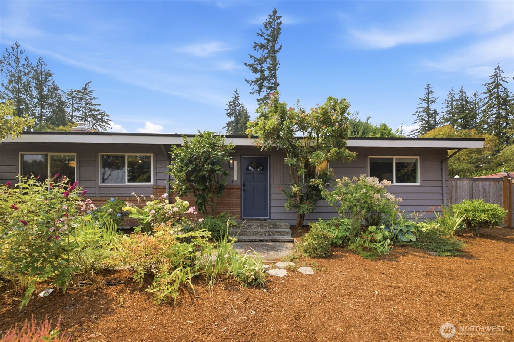 2411 156th Avenue Property Photo 3