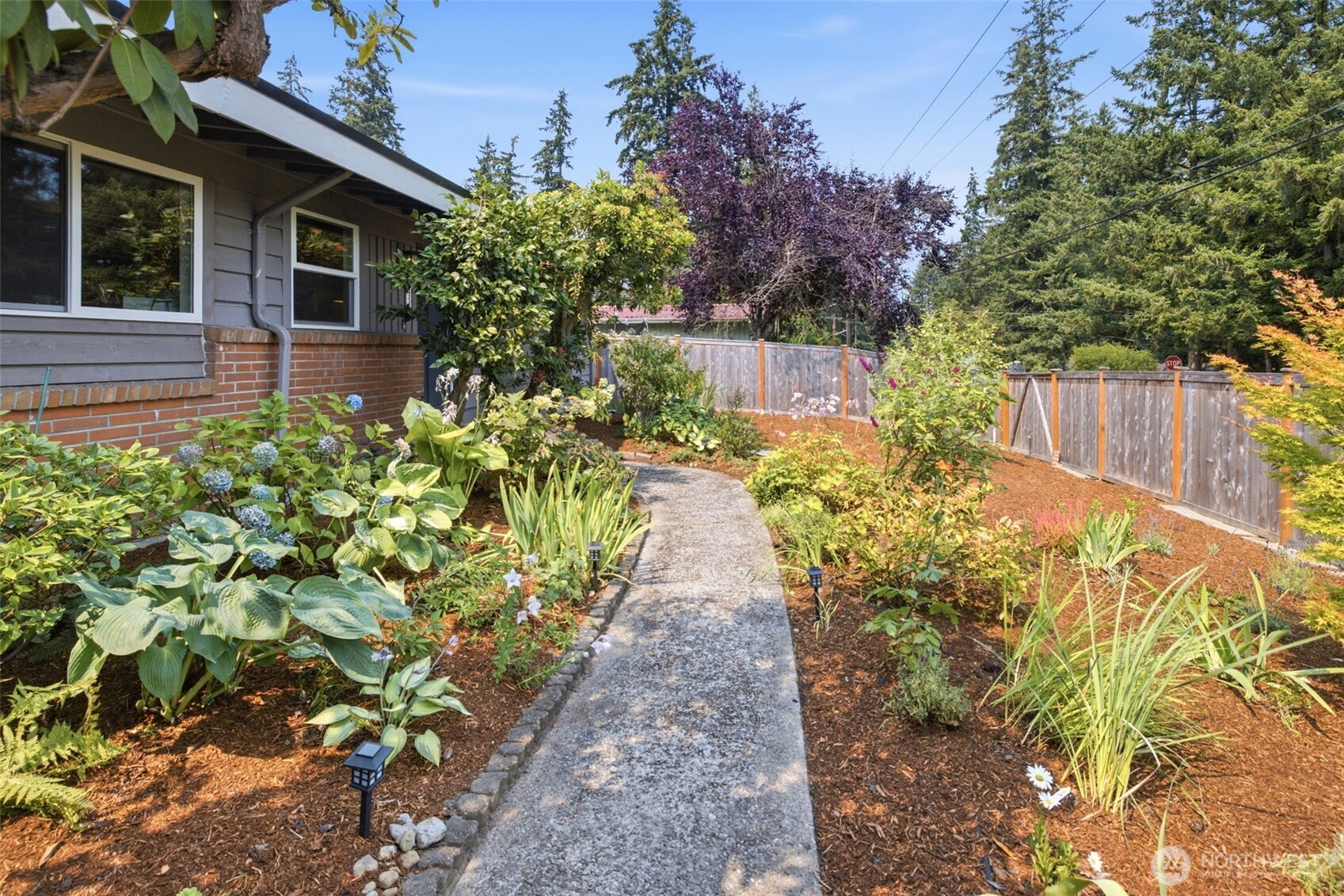 2411 156th Avenue Property Photo 5