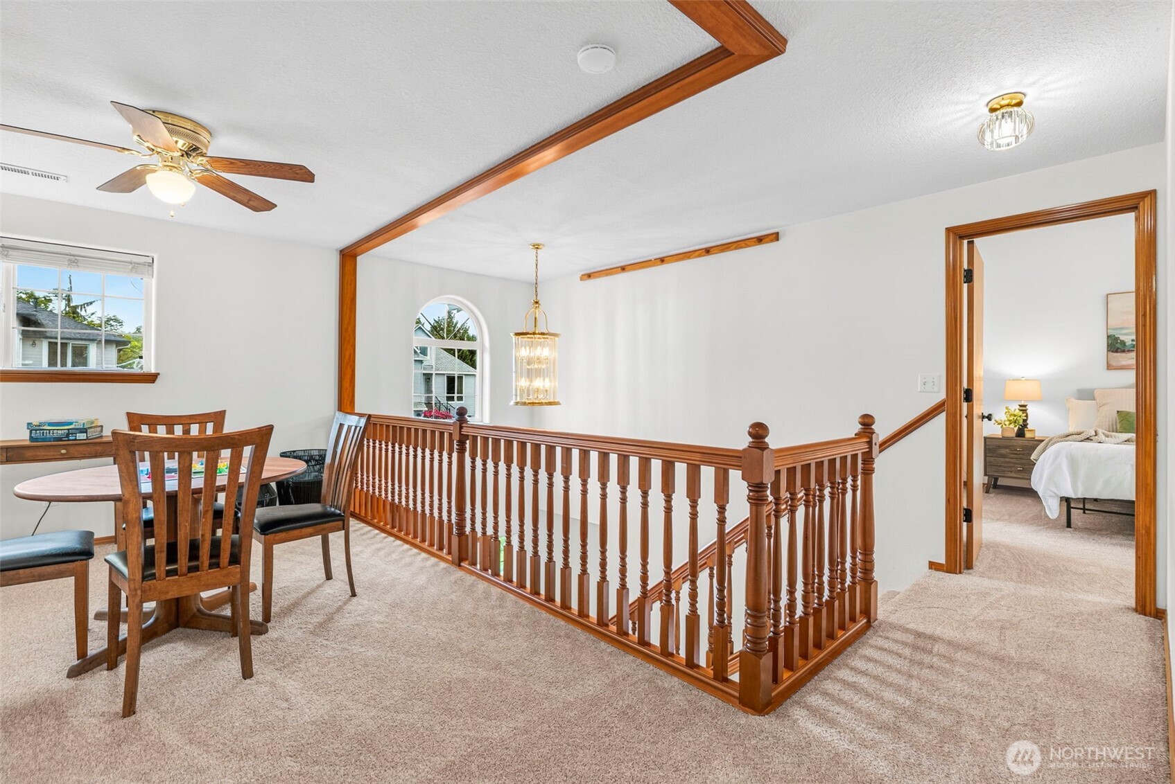 1247 E Pioneer Loop Property Photo 15