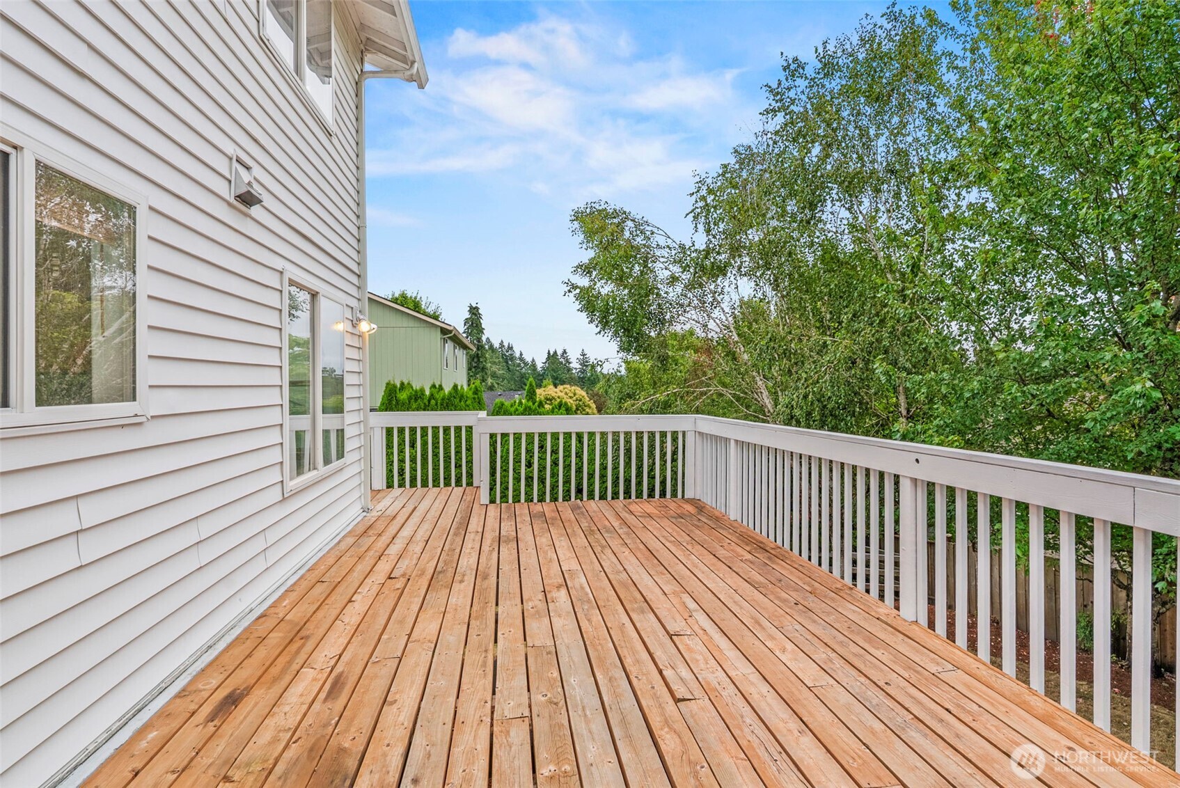 1247 E Pioneer Loop Property Photo 17