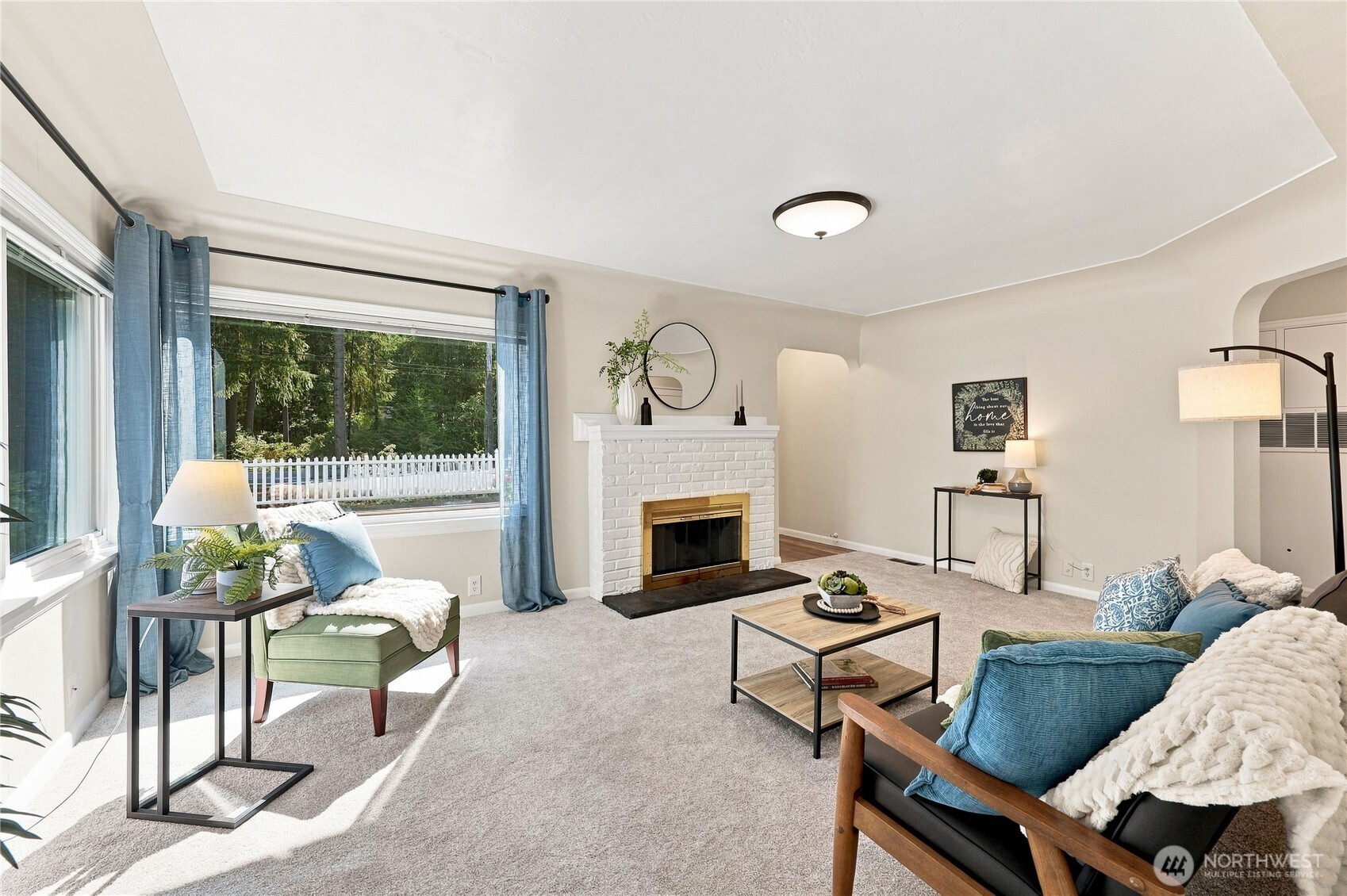 13087 Central Valley Road Property Photo 5