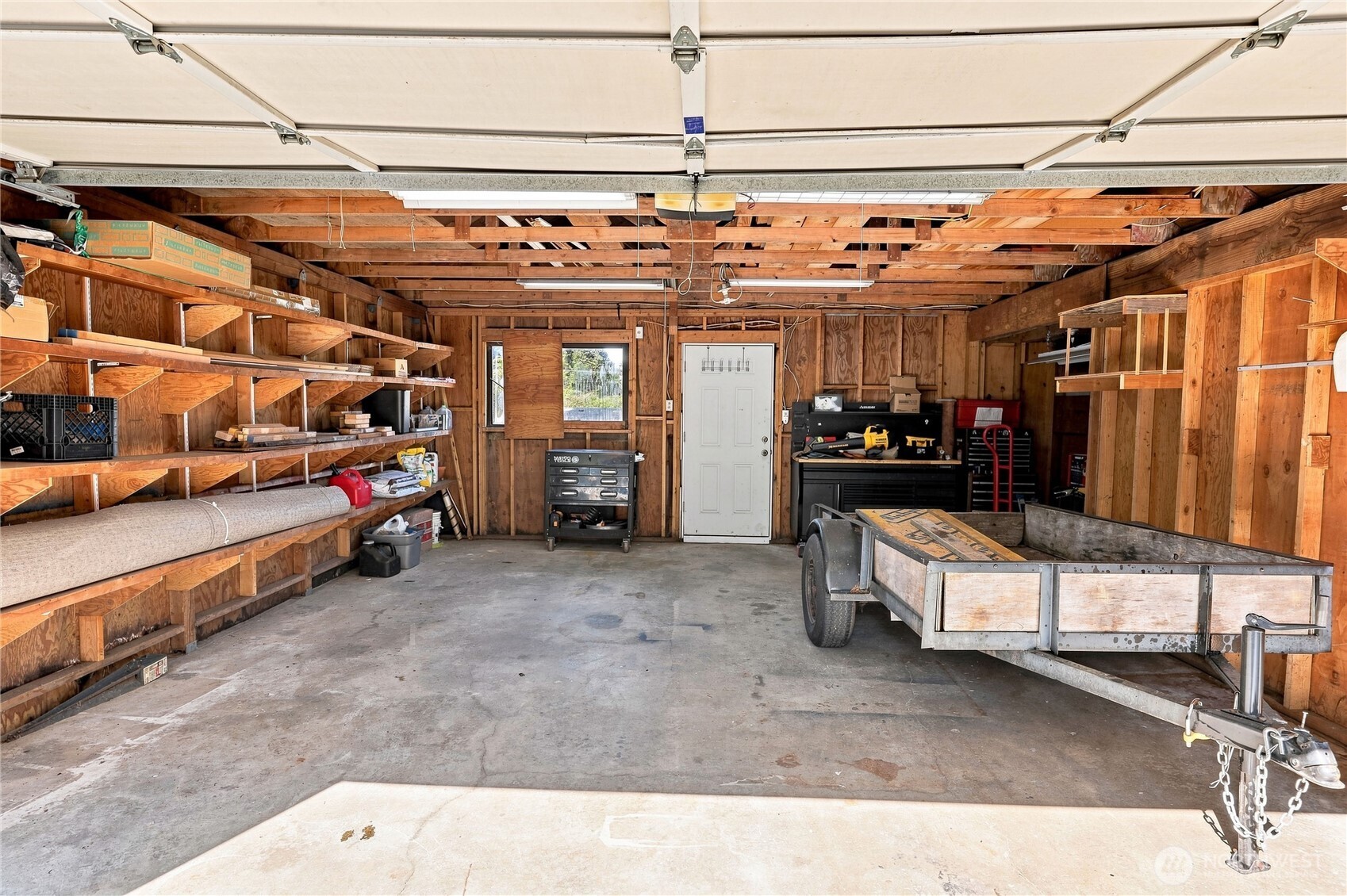 13087 Central Valley Road Property Photo 32