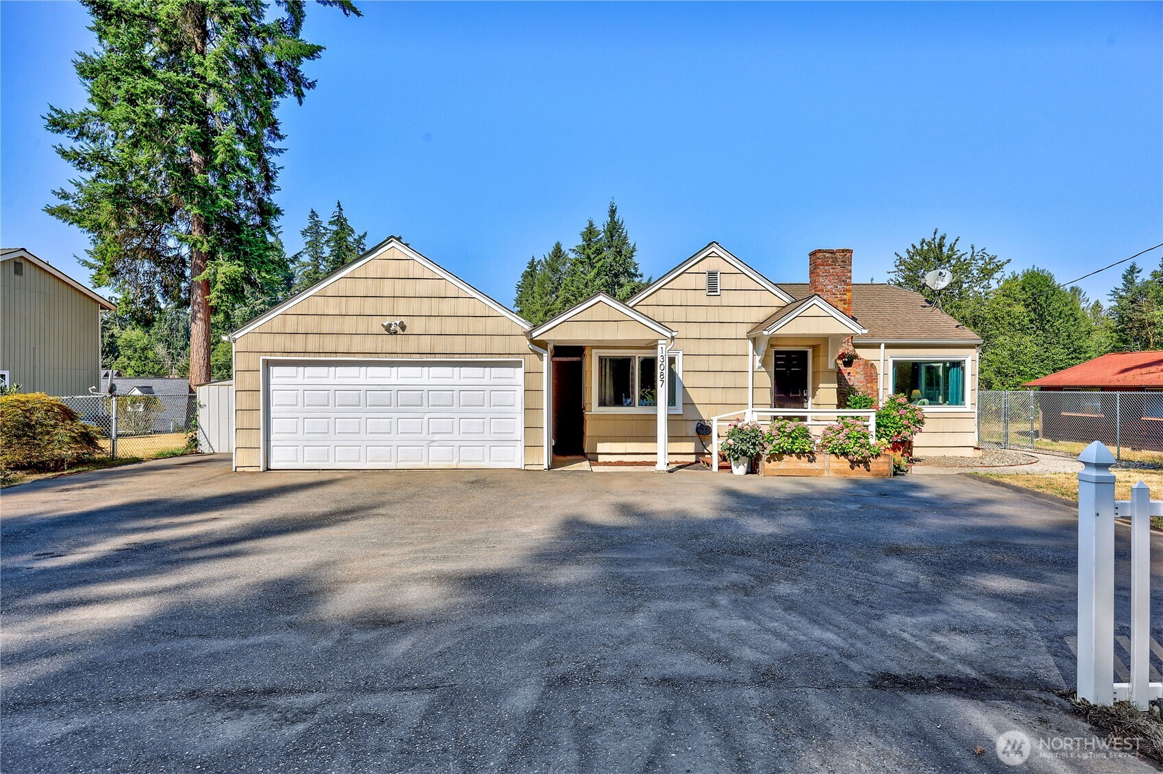 13087 Central Valley Road Property Photo 34