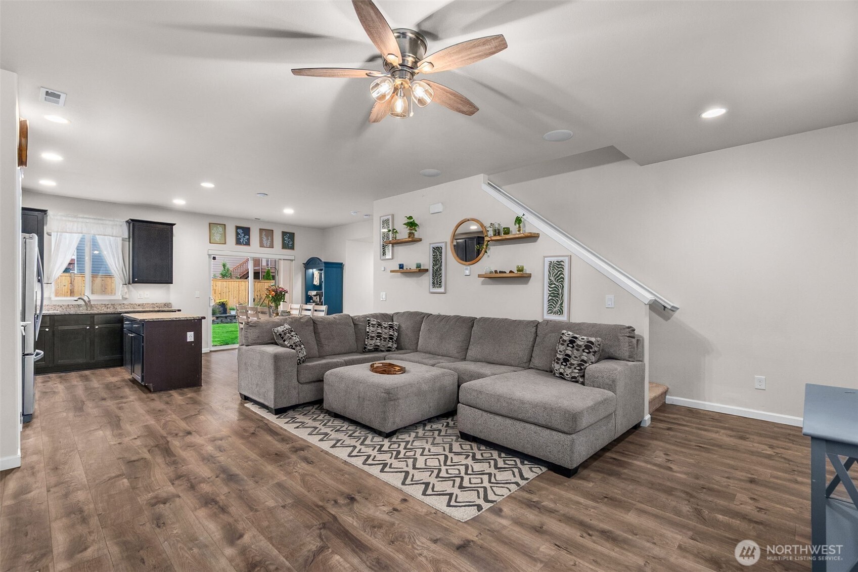 13707 66th Avenue Property Photo 6