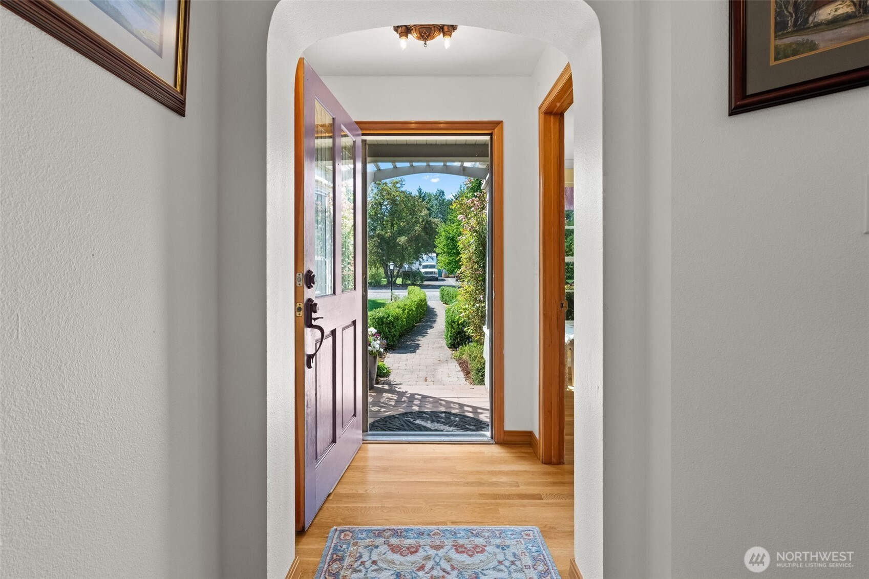 1867 Gossard St Property Photo 3