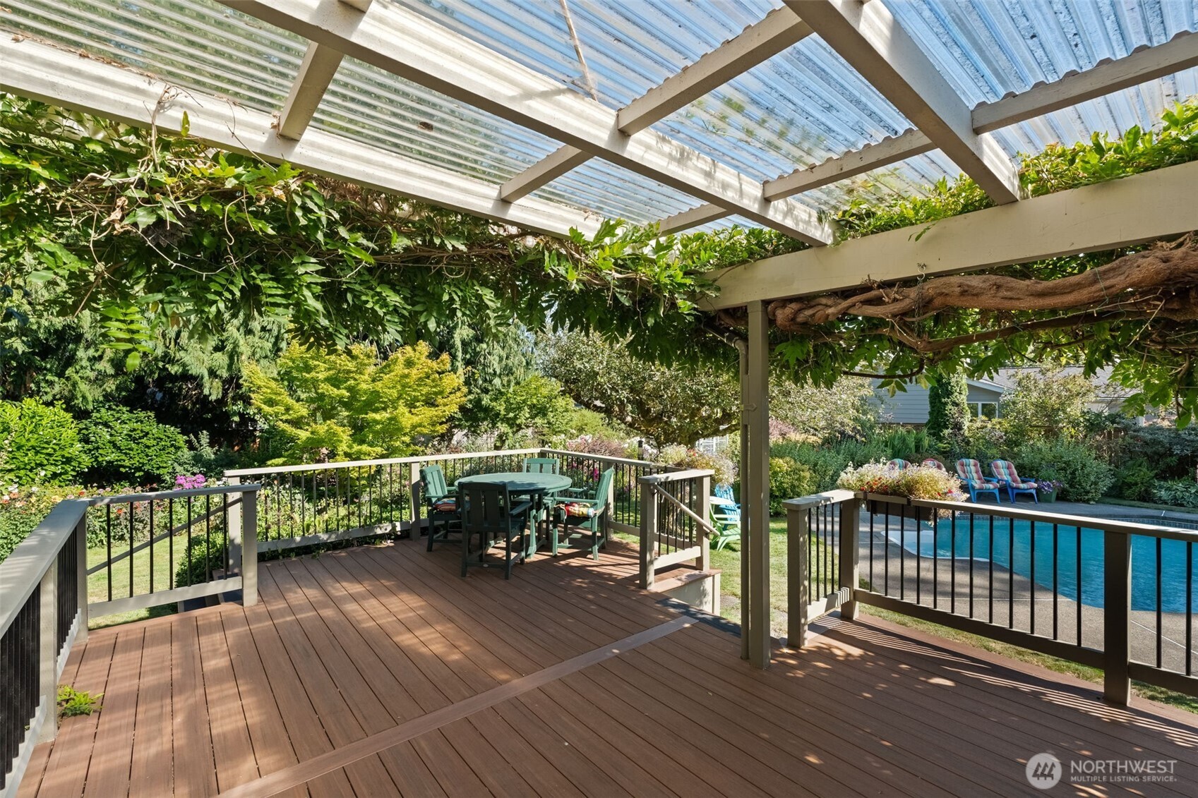 1867 Gossard St Property Photo 28