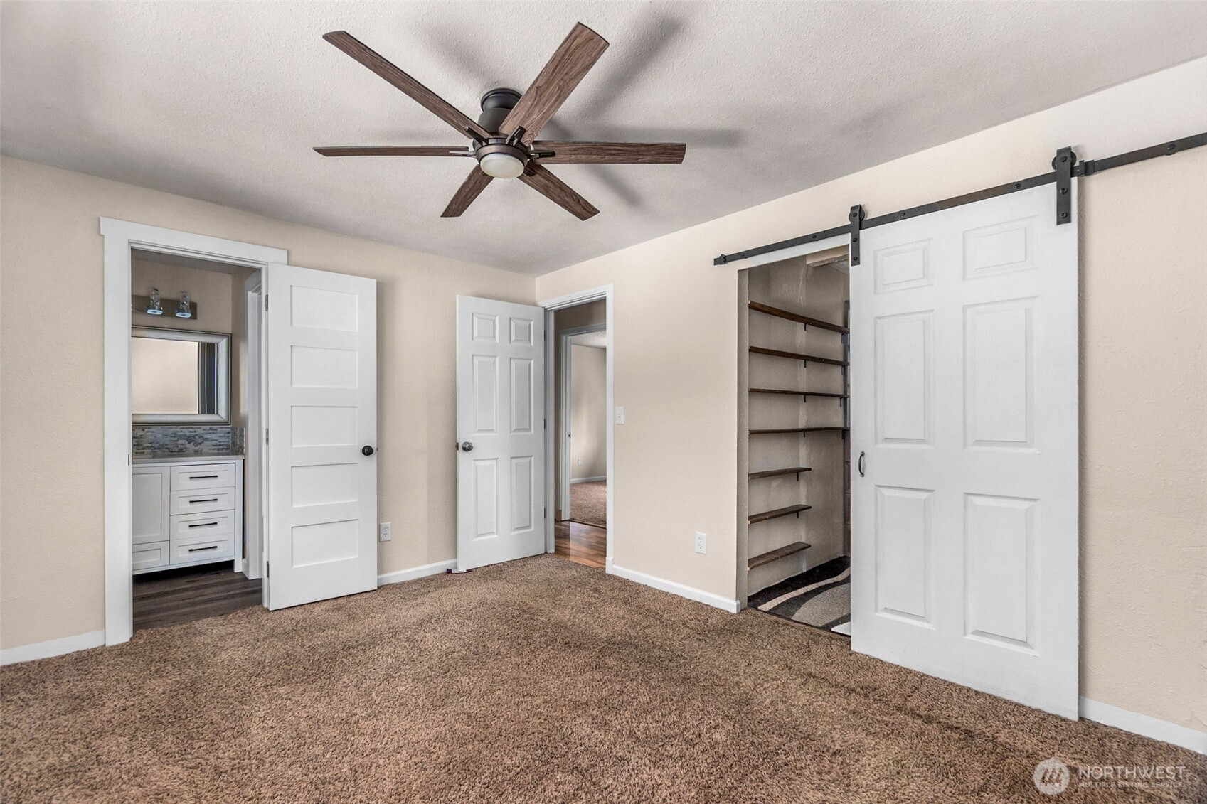 21603 125th Street Ct Property Photo 4
