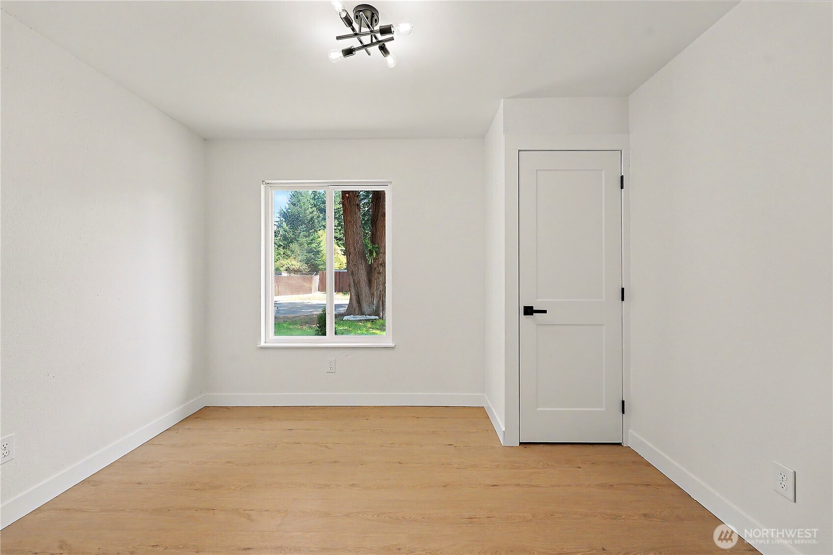 3610 Branson Dr Property Photo 16