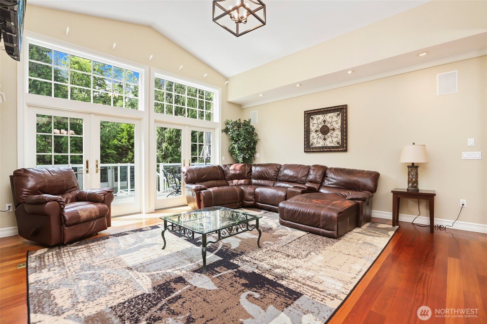 11303 132nd Street Property Photo 4