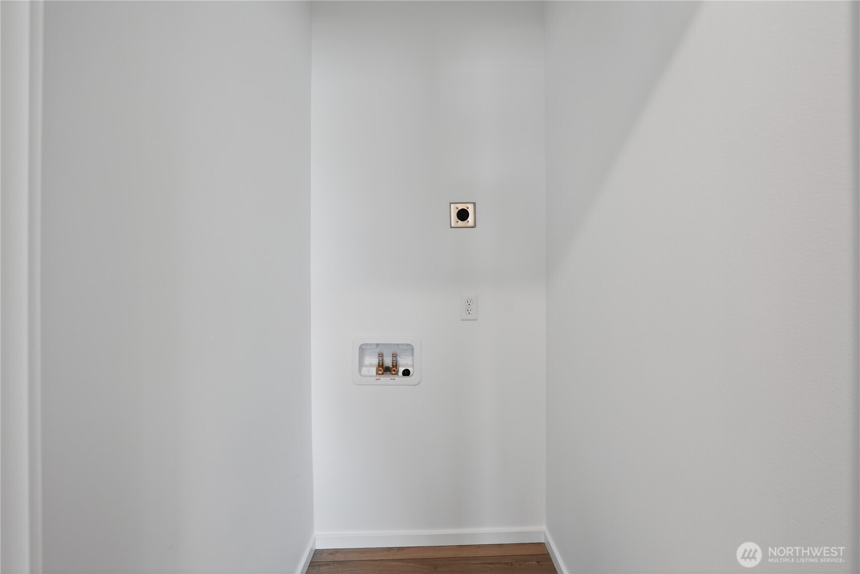 9811 31st Avenue F1 Property Photo 21