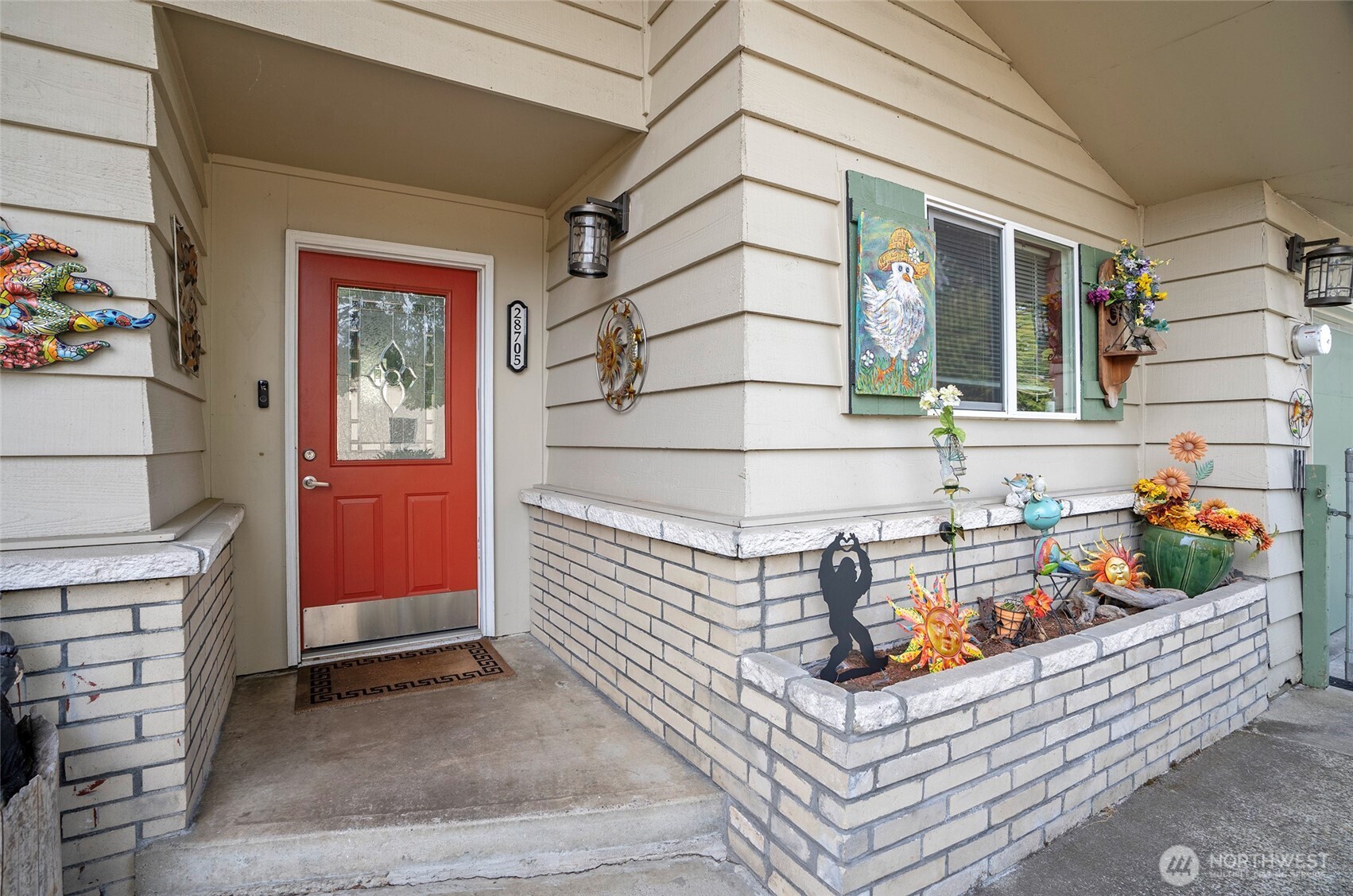28705 14th Avenue Property Photo 5