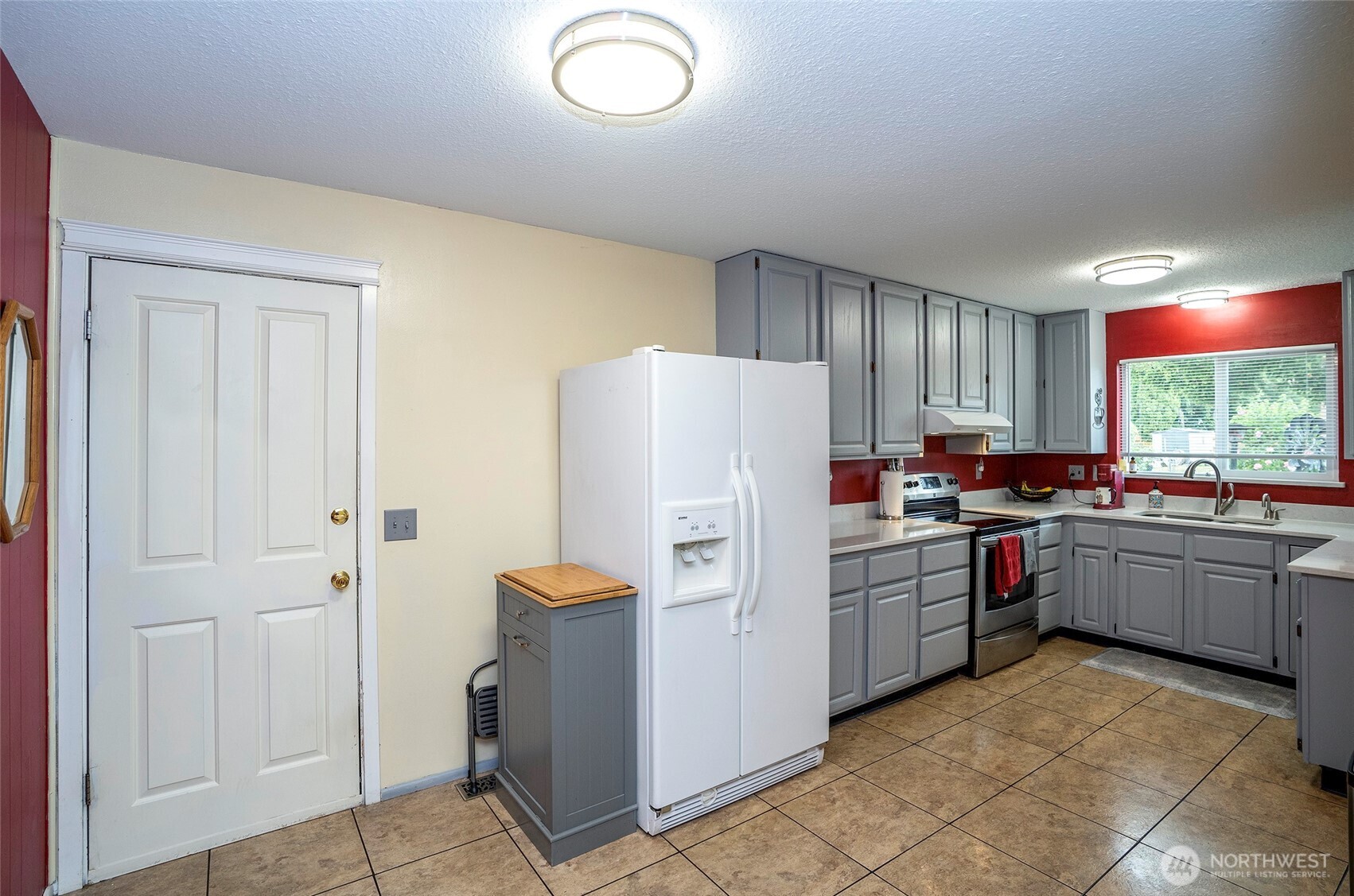28705 14th Avenue Property Photo 12