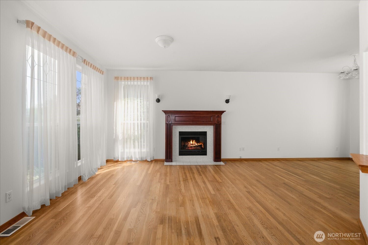 6814 S Echo Ridge St Property Photo 2