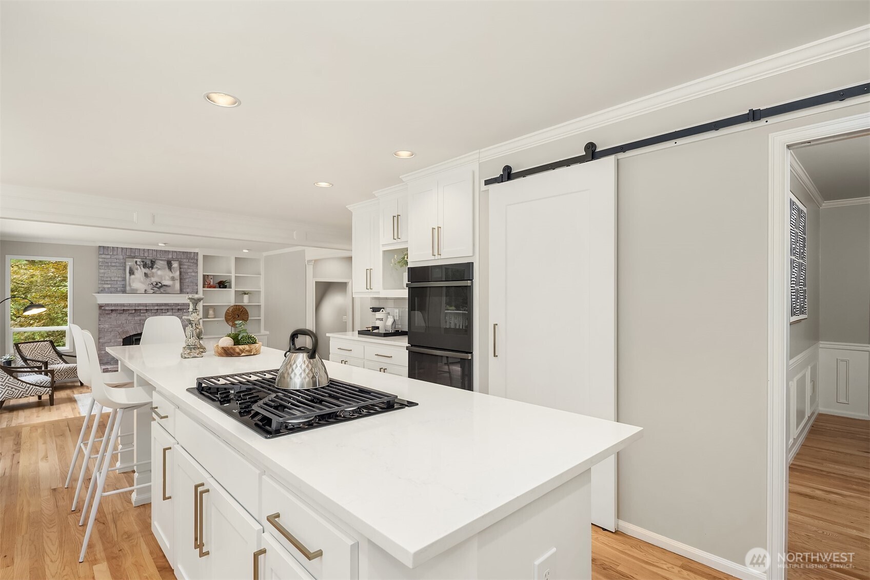 16701 Saybrook Drive Property Photo 14