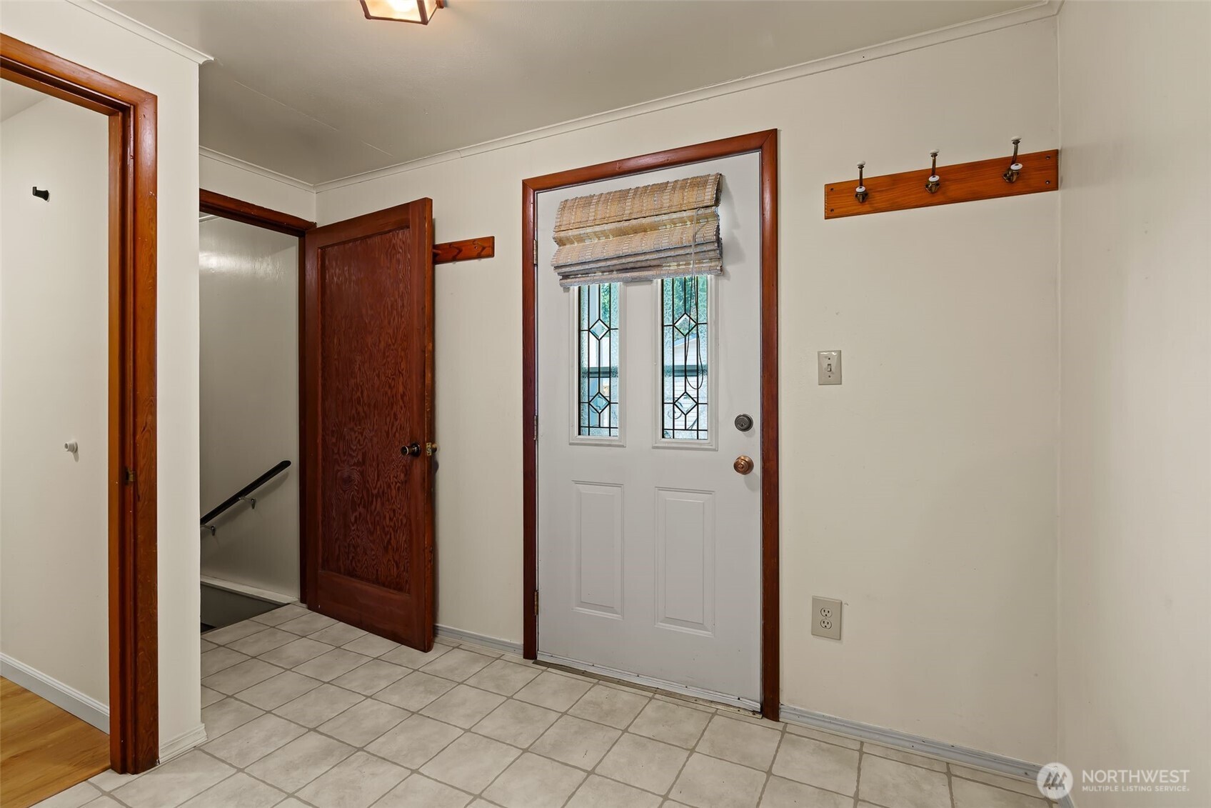 101 E Utah Avenue Property Photo 14