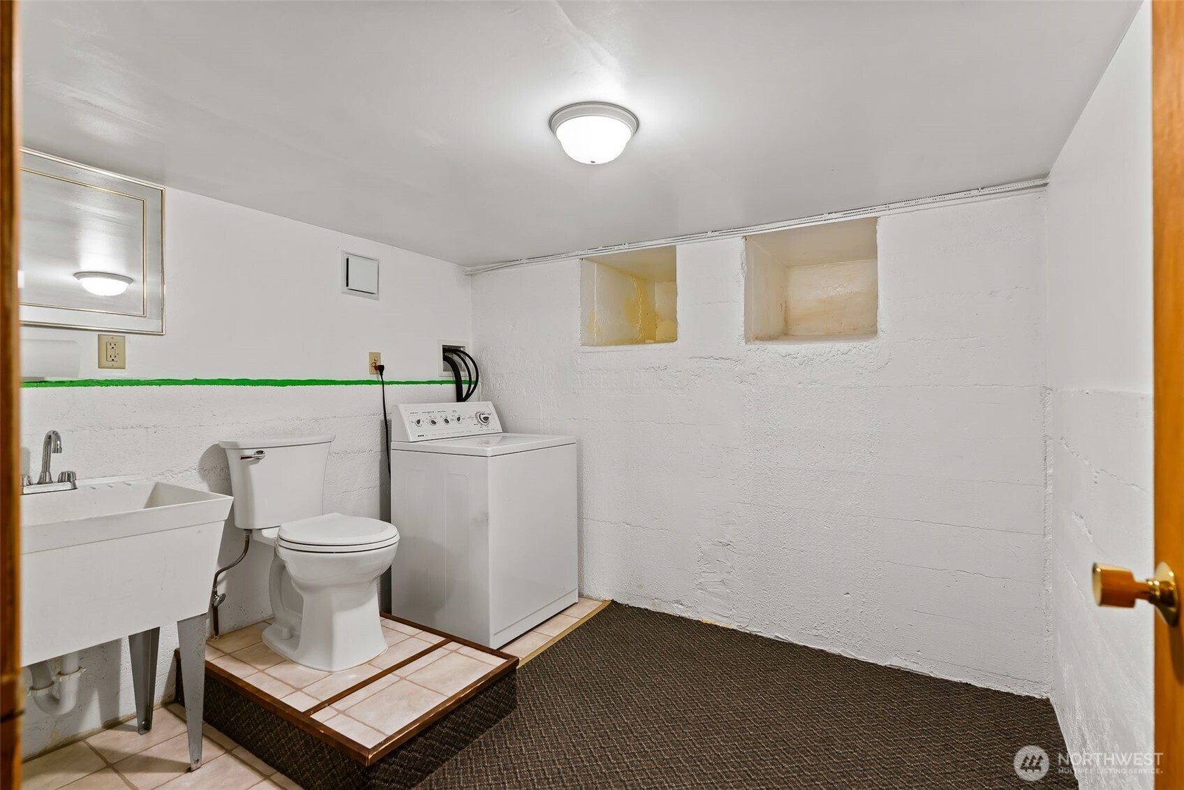 101 E Utah Avenue Property Photo 25
