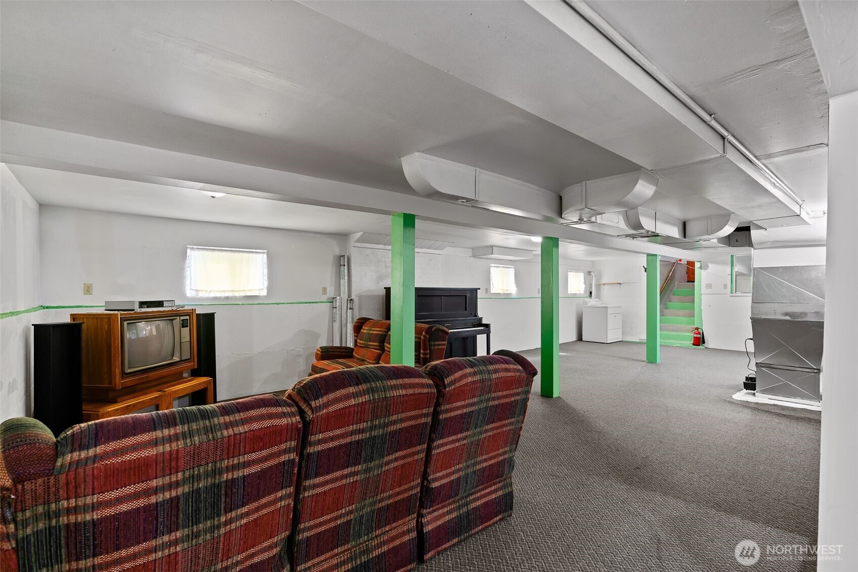 101 E Utah Avenue Property Photo 32