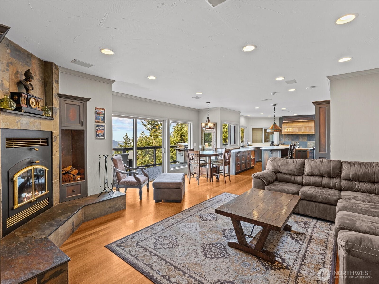 65 Aerie Road Property Photo 4