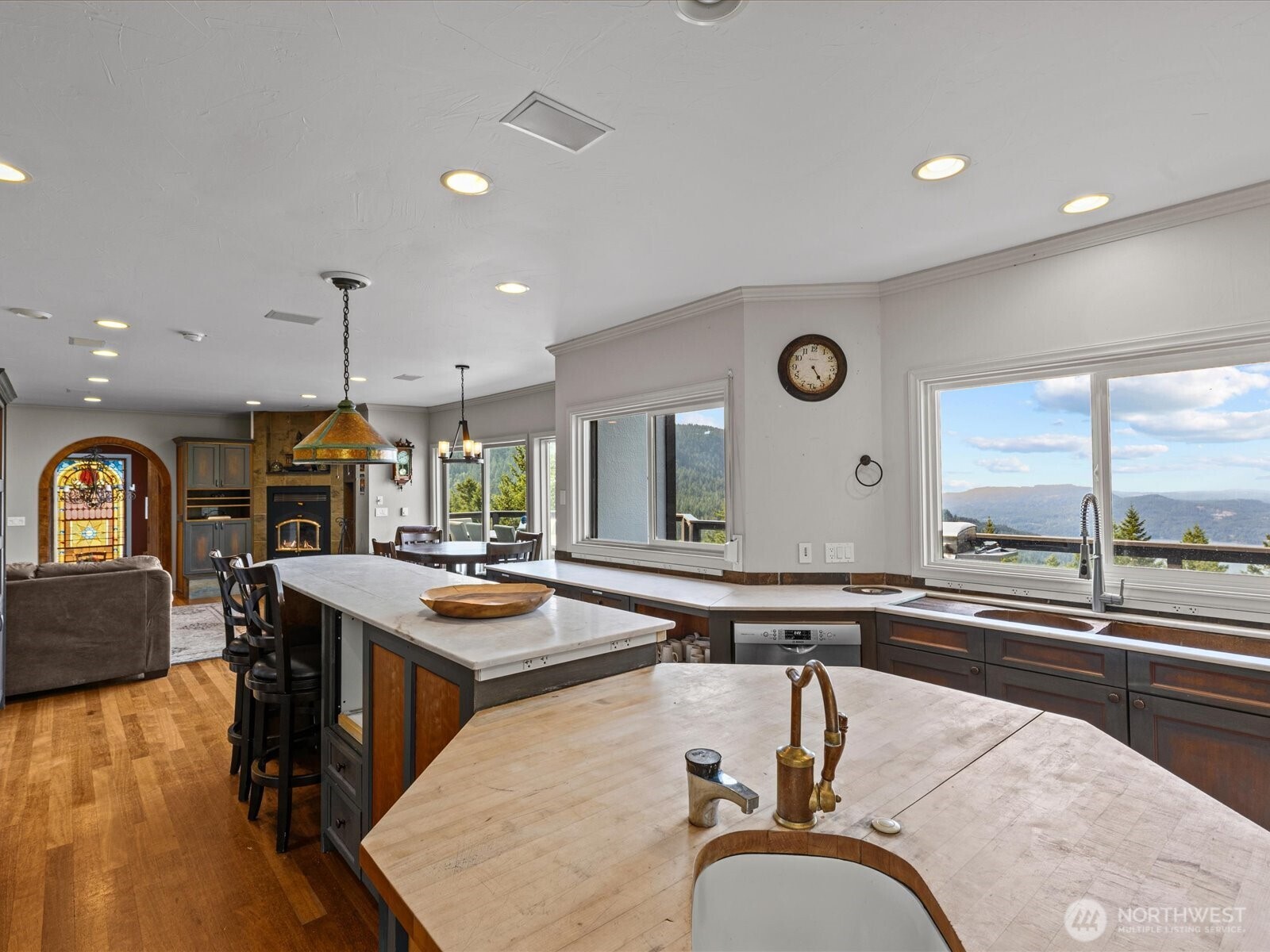 65 Aerie Road Property Photo 10