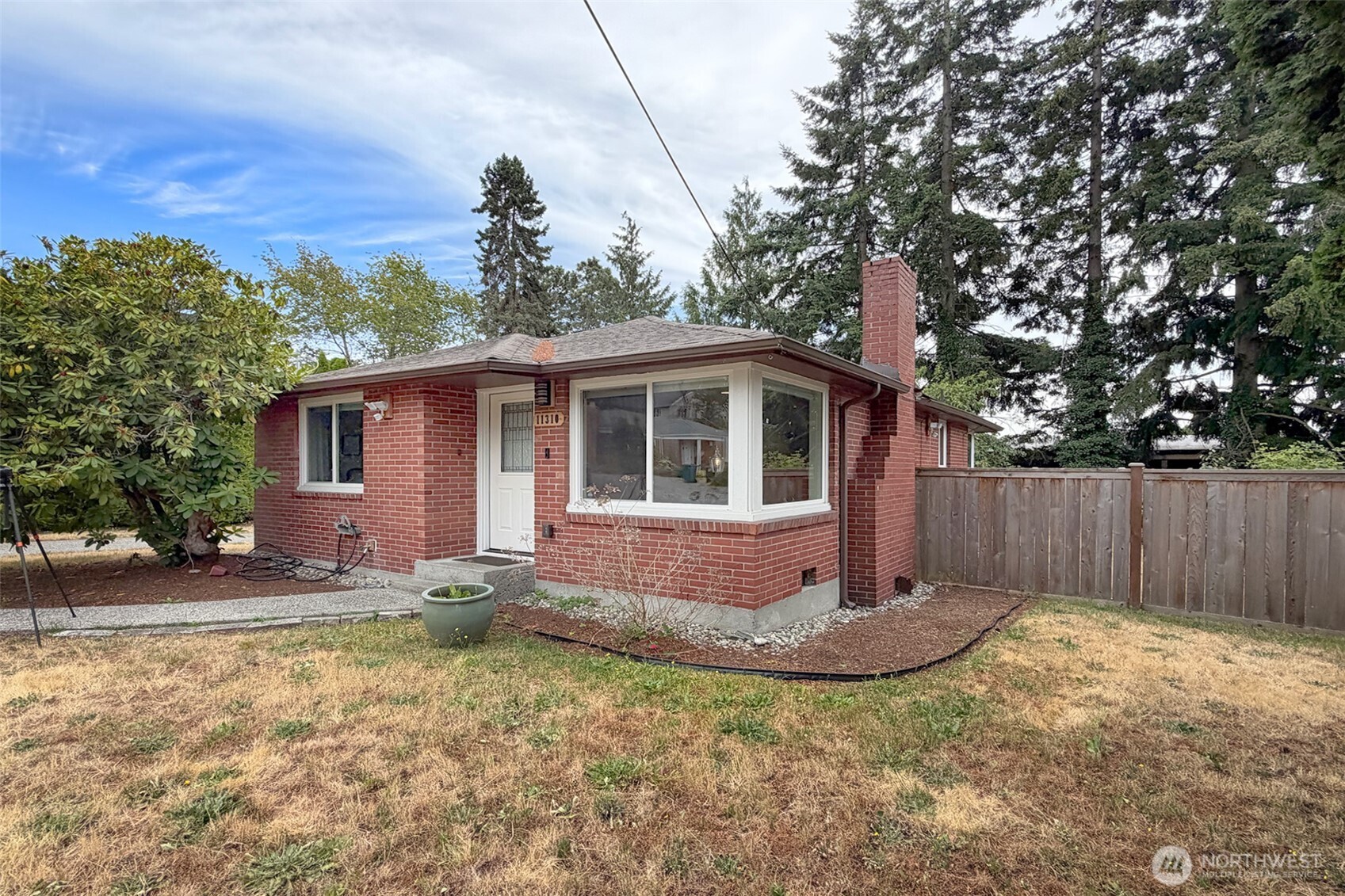 11310 5th Avenue Property Photo 1