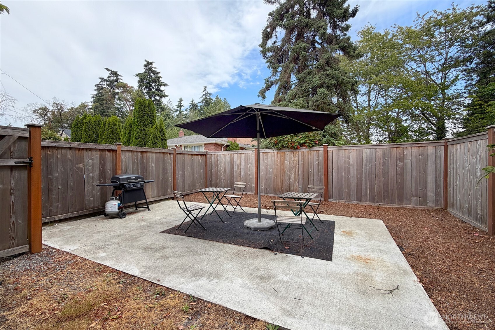 11310 5th Avenue Property Photo 9