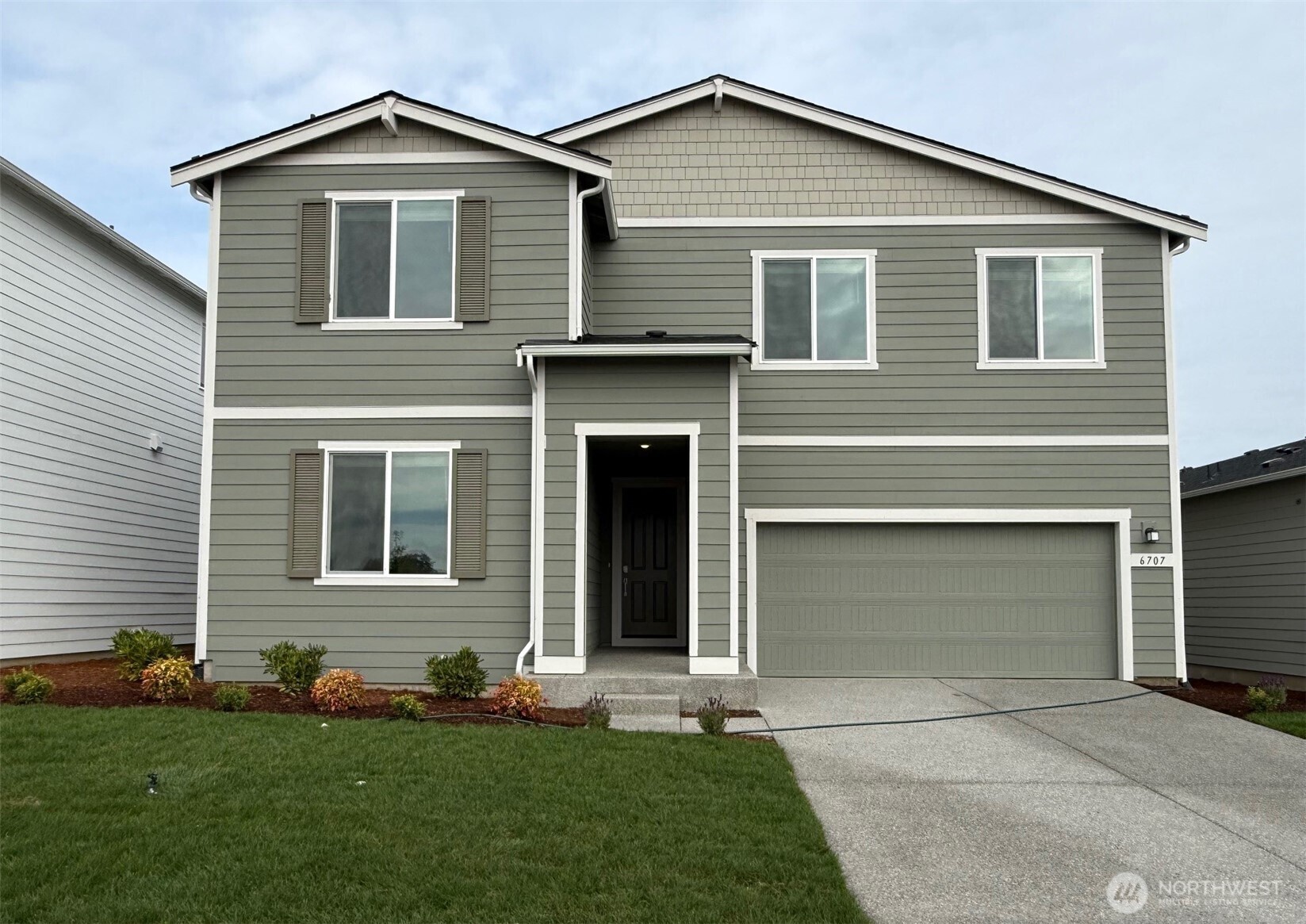 6707 285th Place Property Photo 1