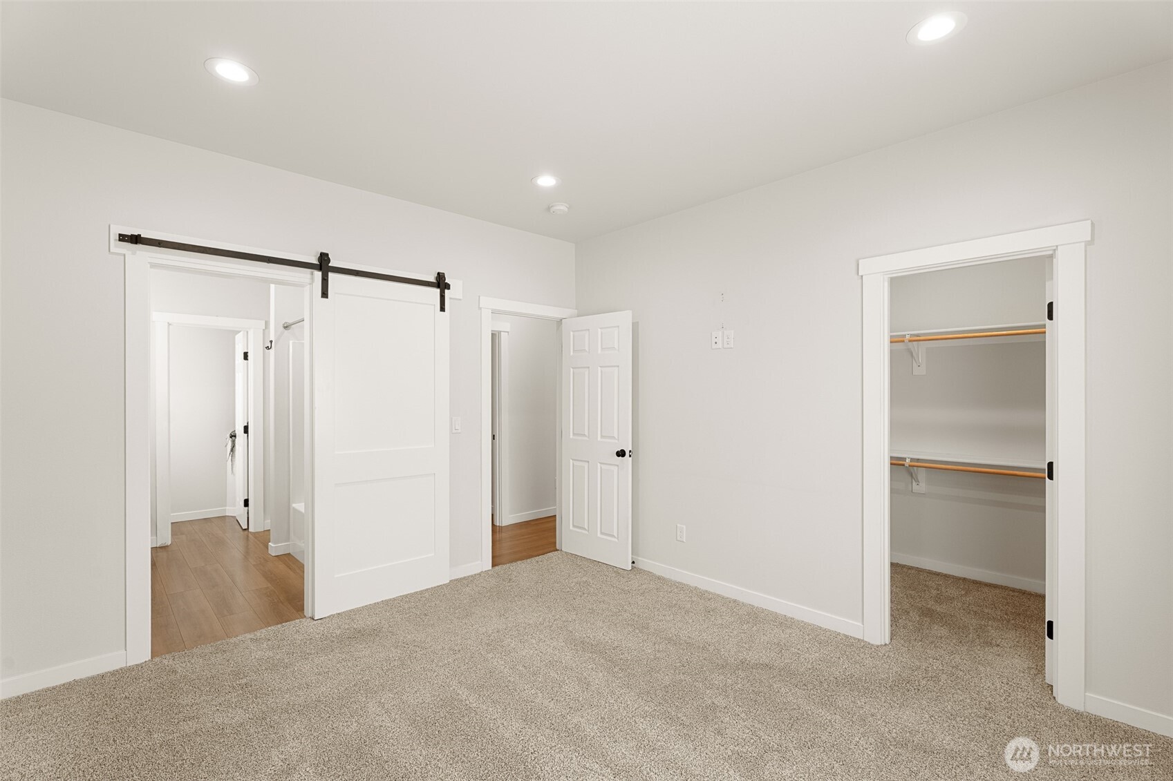 158 Saratoga Ln Property Photo 19