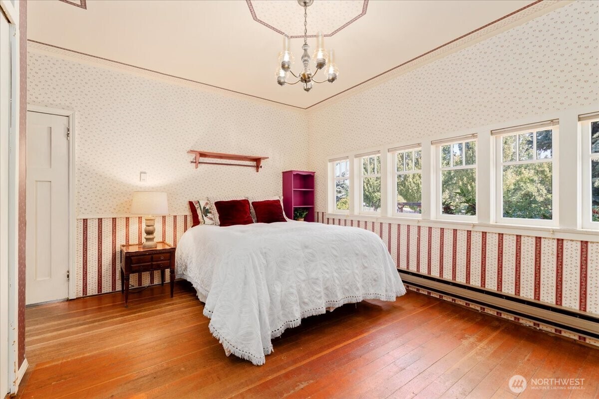 116 E Farnham Avenue Property Photo 24
