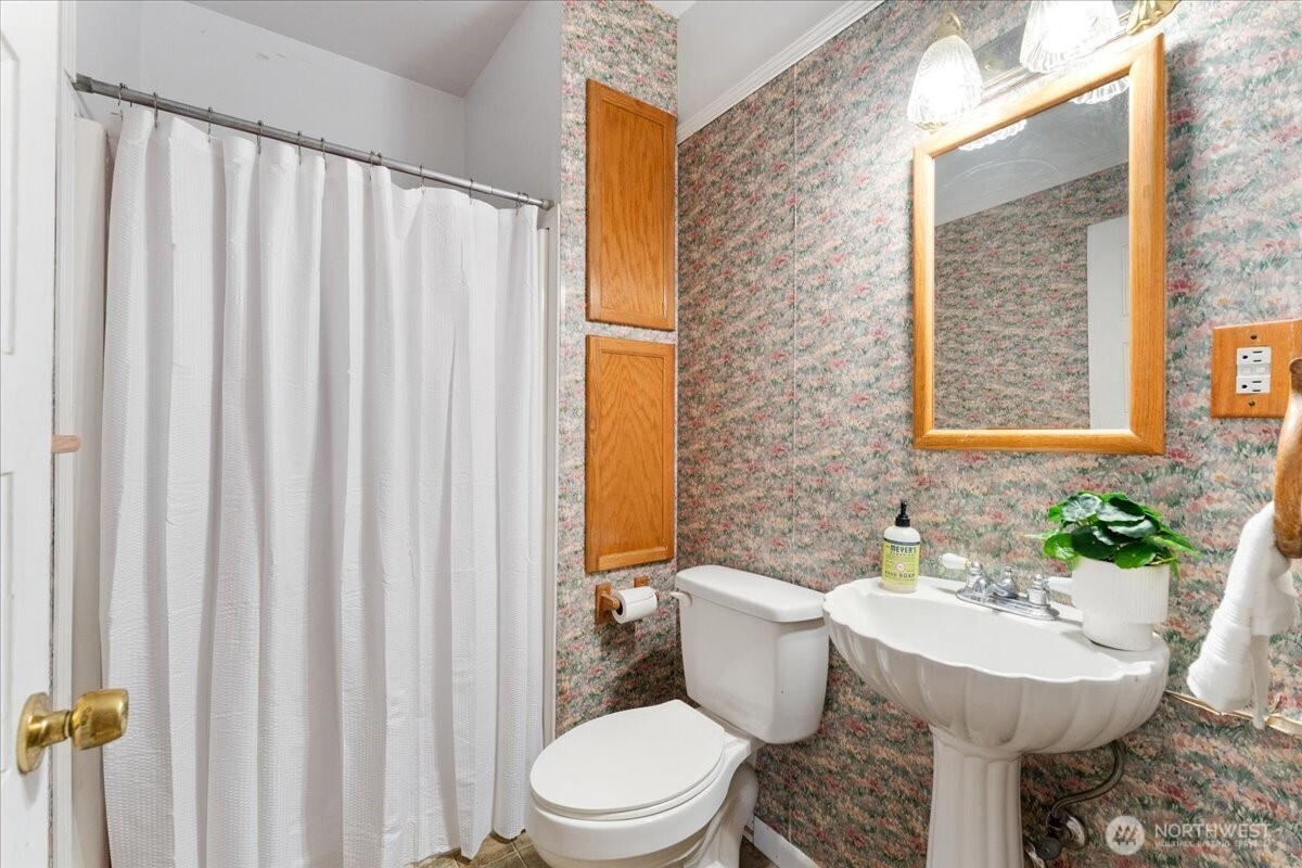 116 E Farnham Avenue Property Photo 30