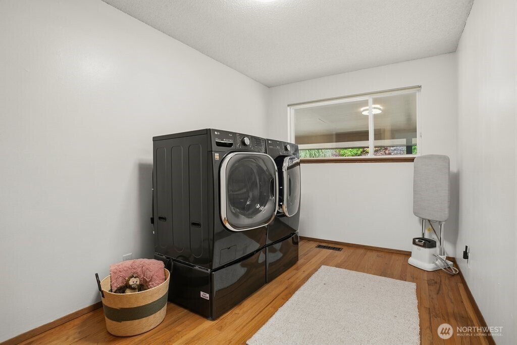 16601 8th Avenue Property Photo 17