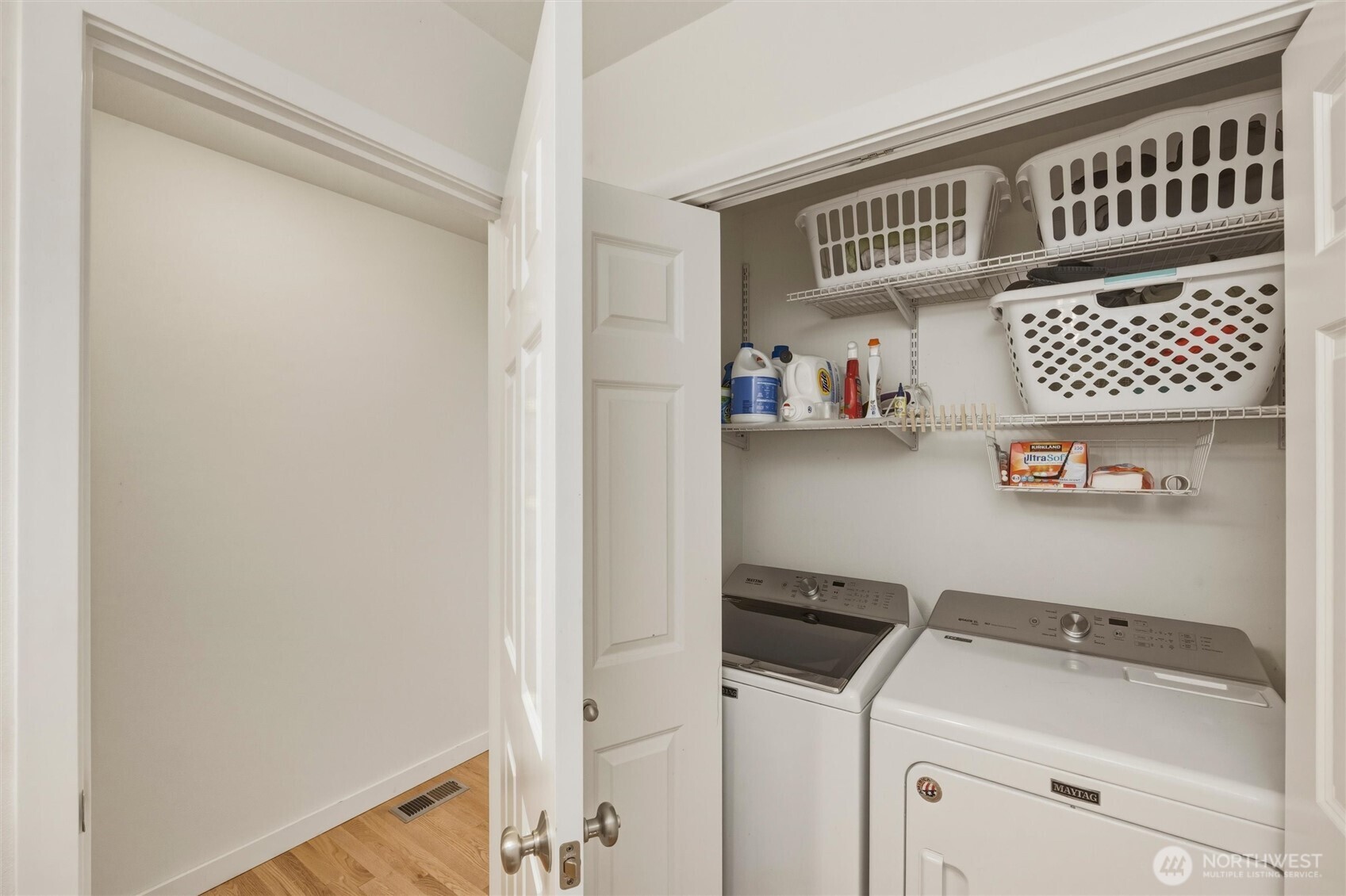 2044 Brome Street Property Photo 14