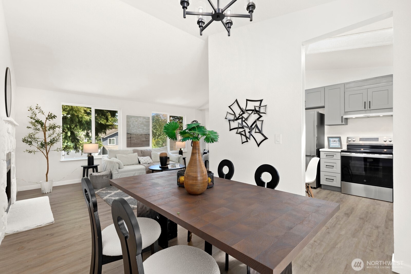 1725 211th Place Property Photo 8