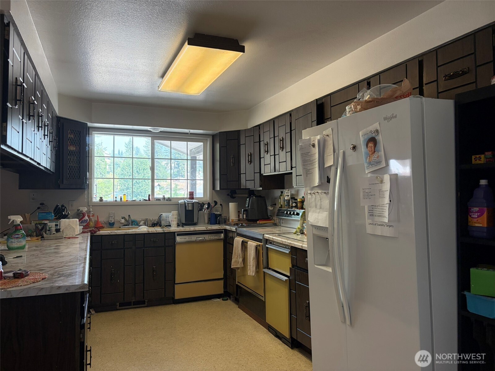 499 W 9th Street Property Photo 3