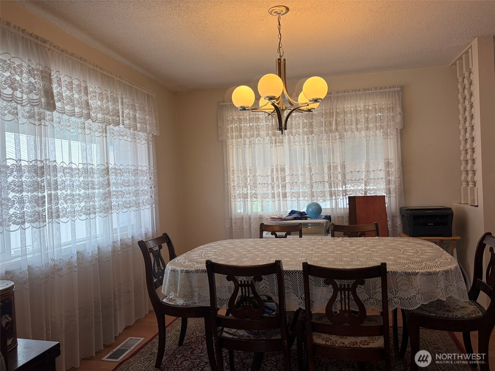 499 W 9th Street Property Photo 5