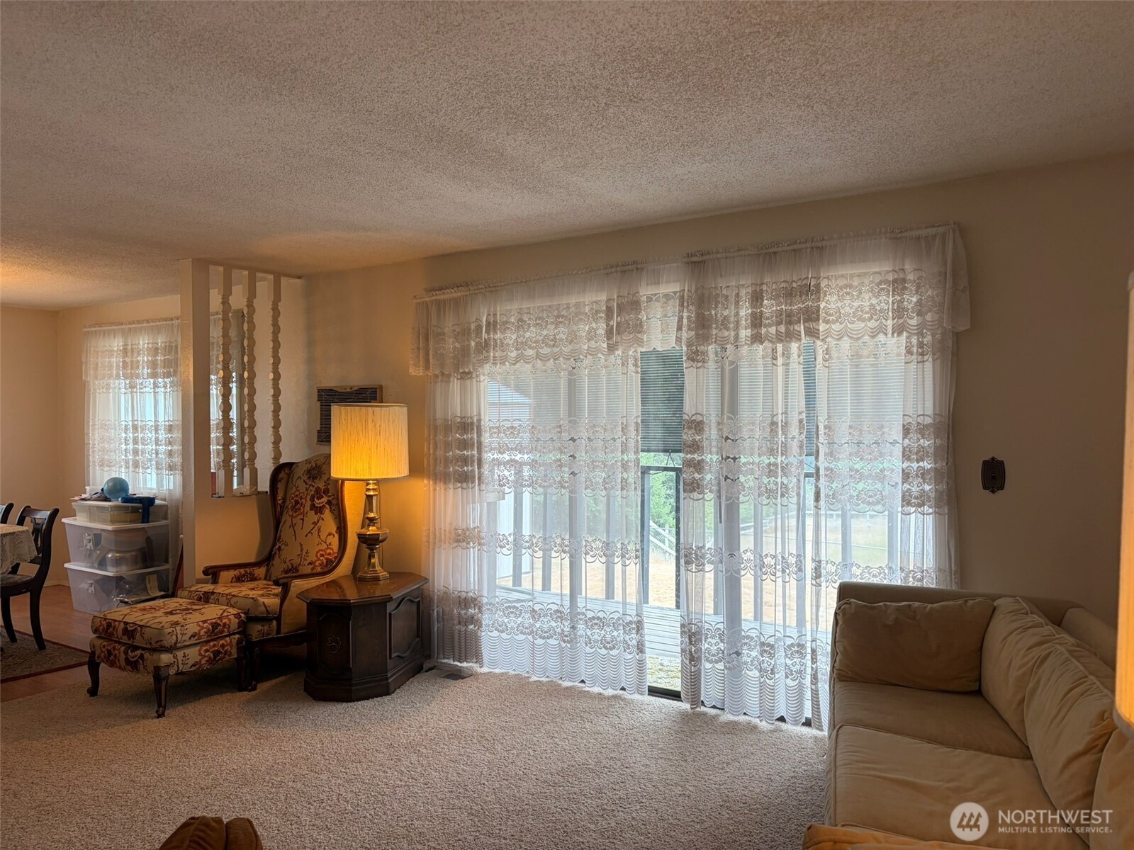 499 W 9th Street Property Photo 8