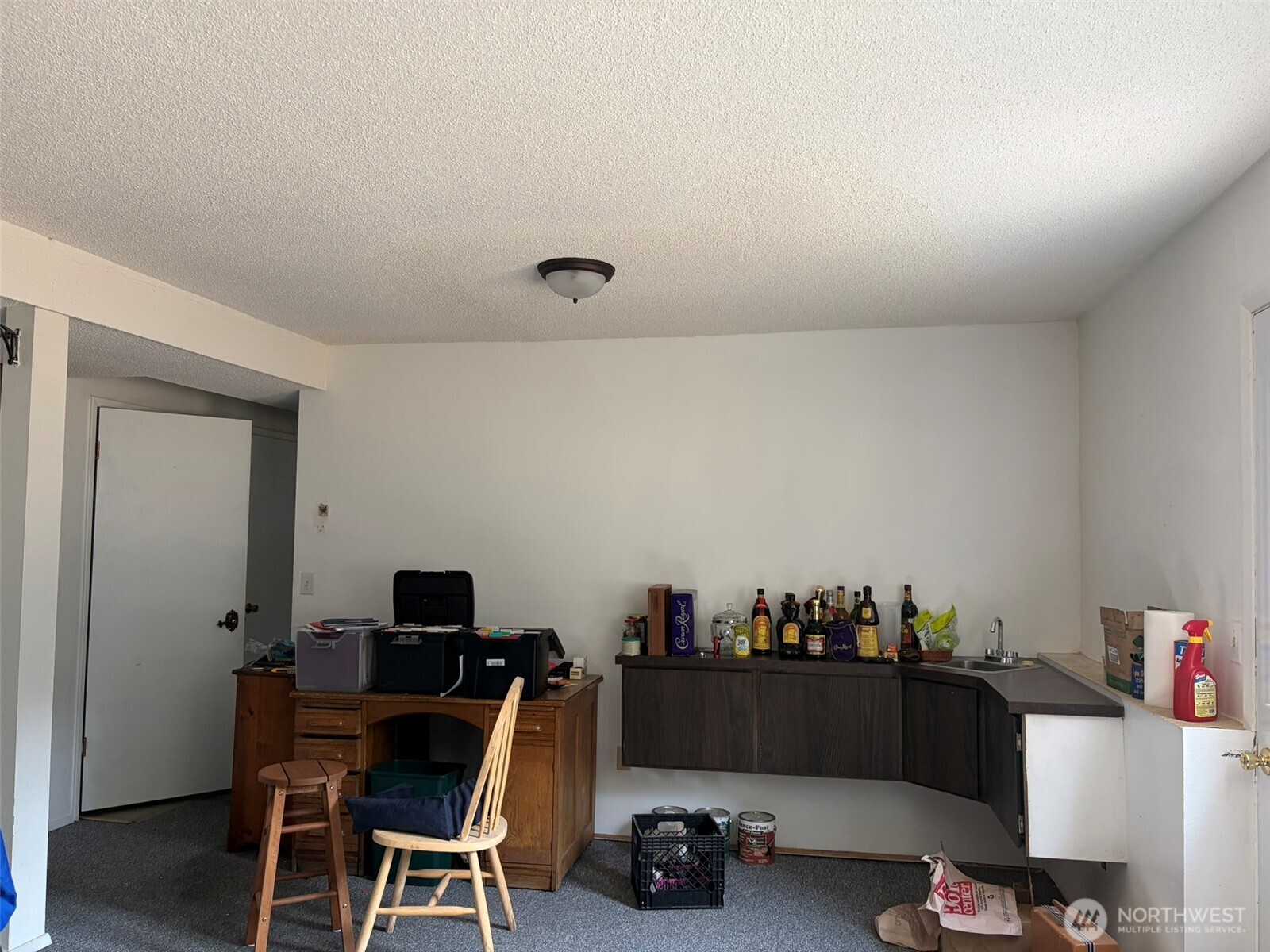 499 W 9th Street Property Photo 16