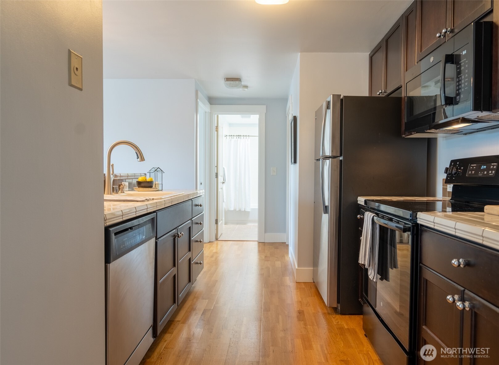 209 N 39th Street 304 Property Photo 8