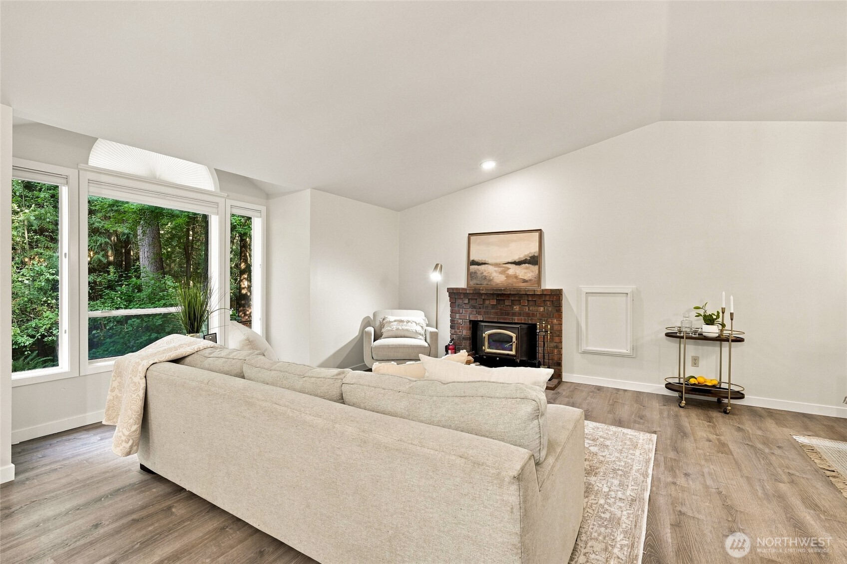 3020 E Ames Lake Drive Property Photo 6