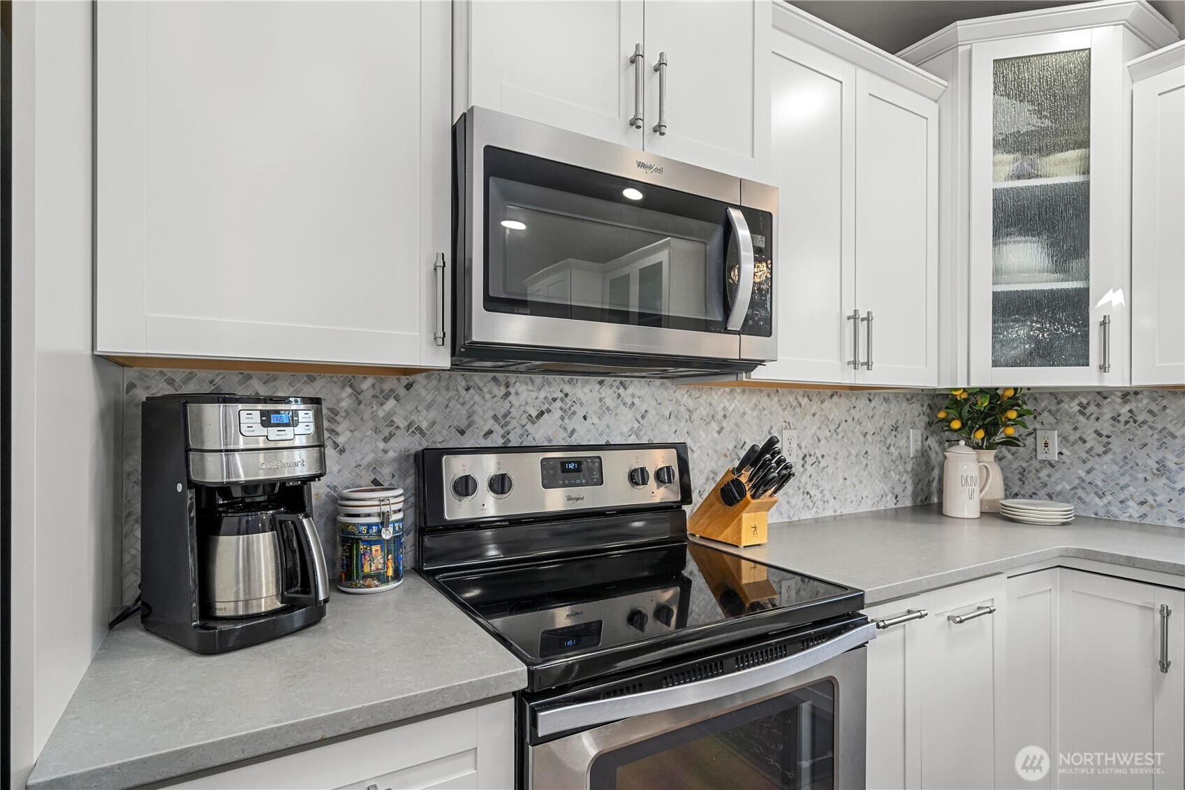 2306 Gary Court Property Photo 8