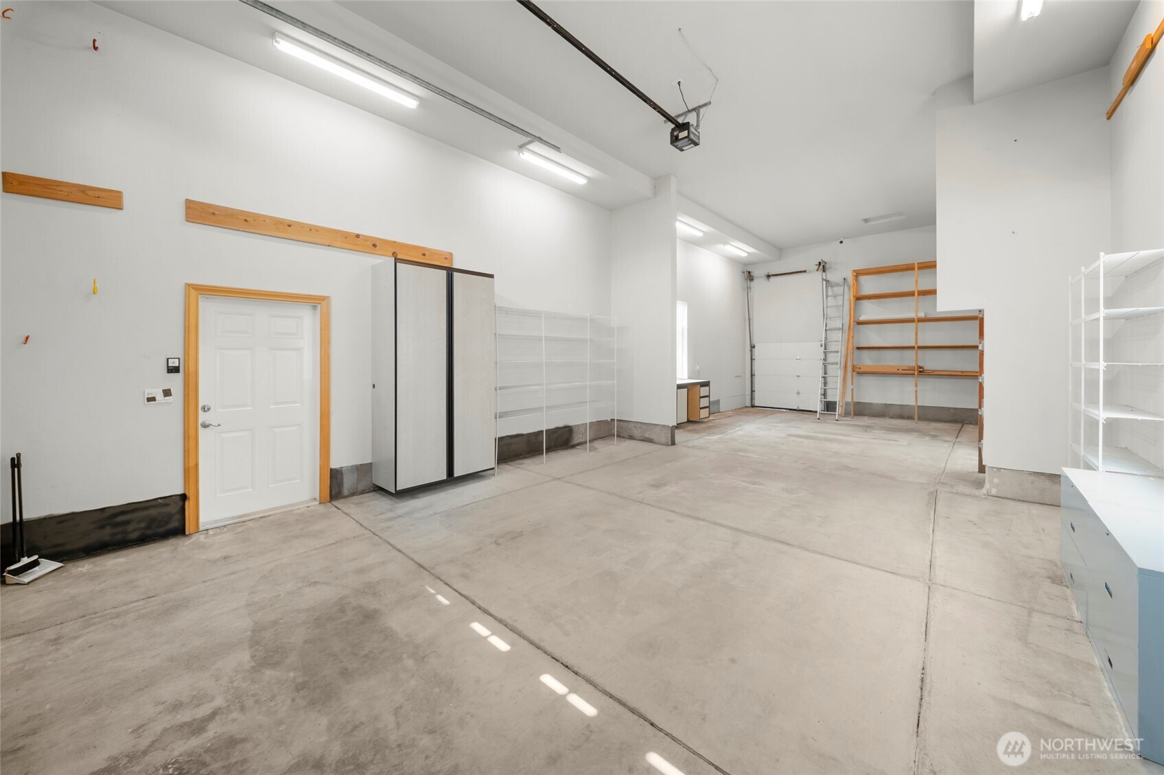 9216 Milburn Loop Property Photo 36