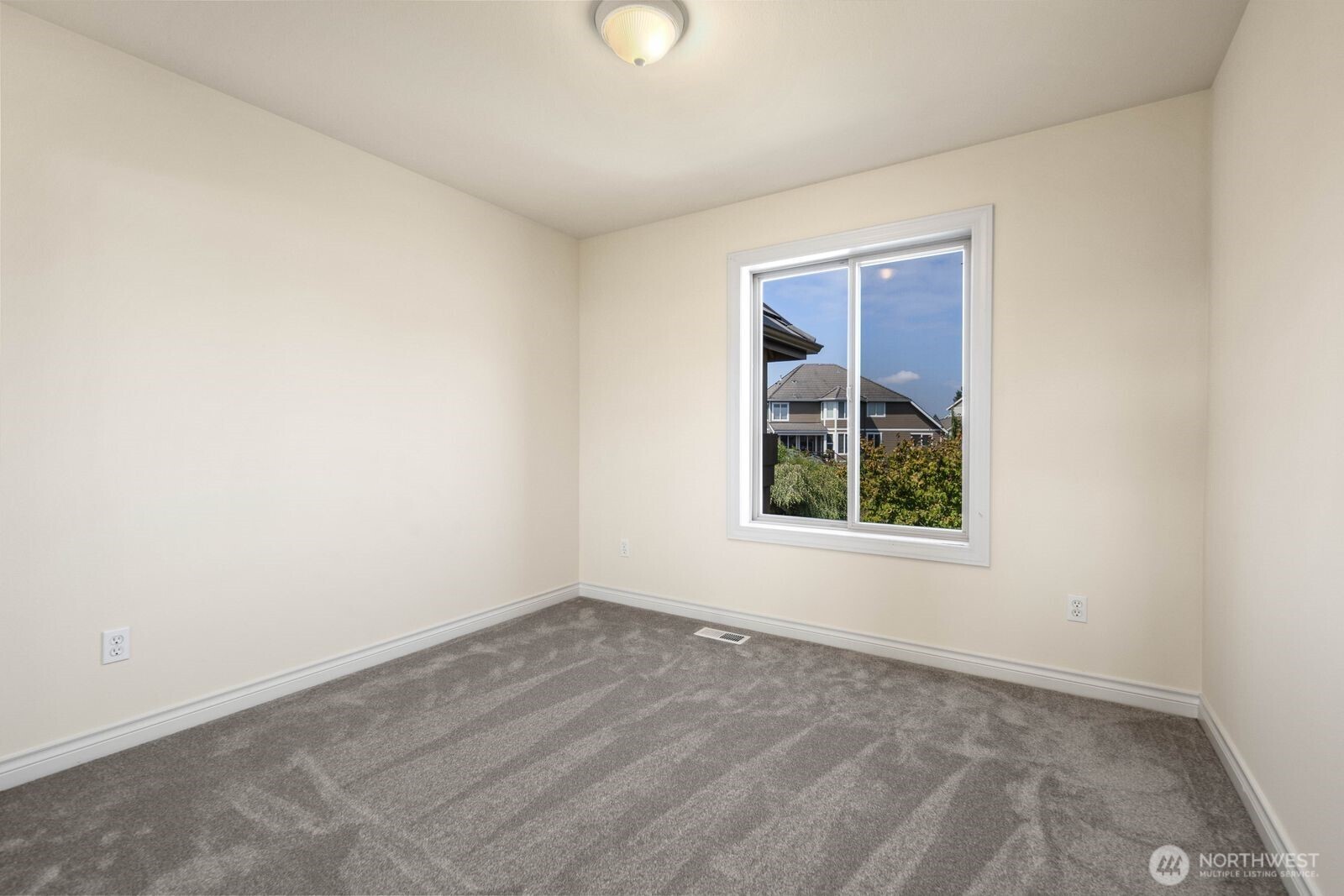 9615 183rd Avenue Property Photo 25