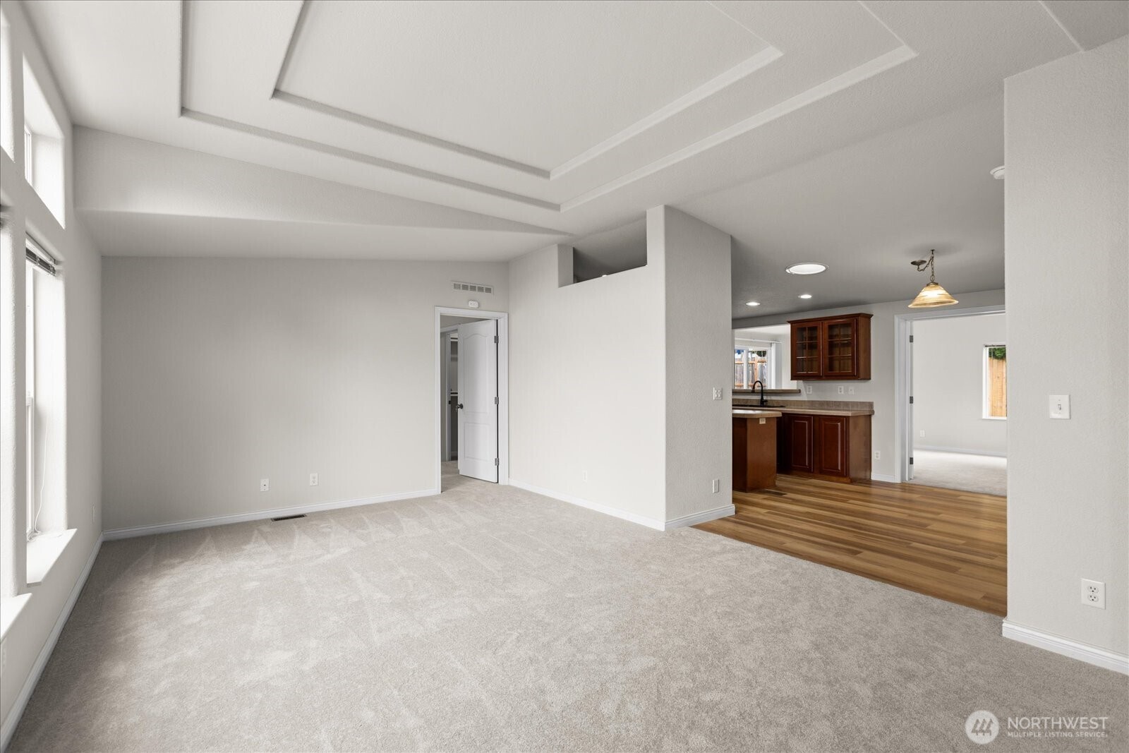 1217 89th Avenue Property Photo 4