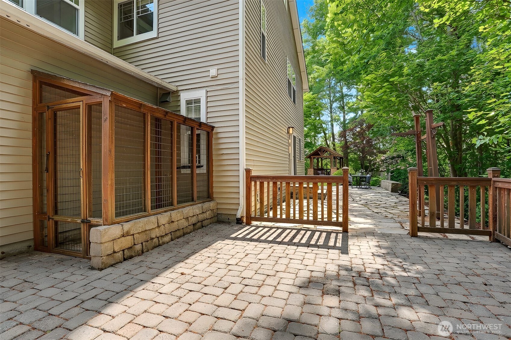 14115 47th Drive Property Photo 32