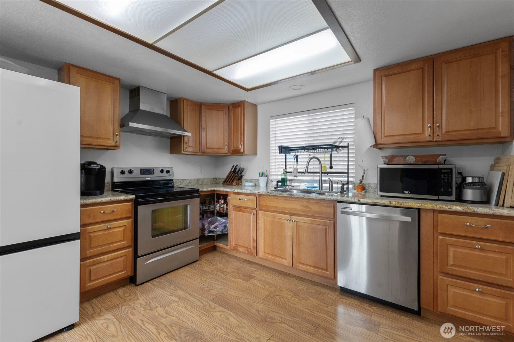 10319 Se 228th Street Property Photo 6